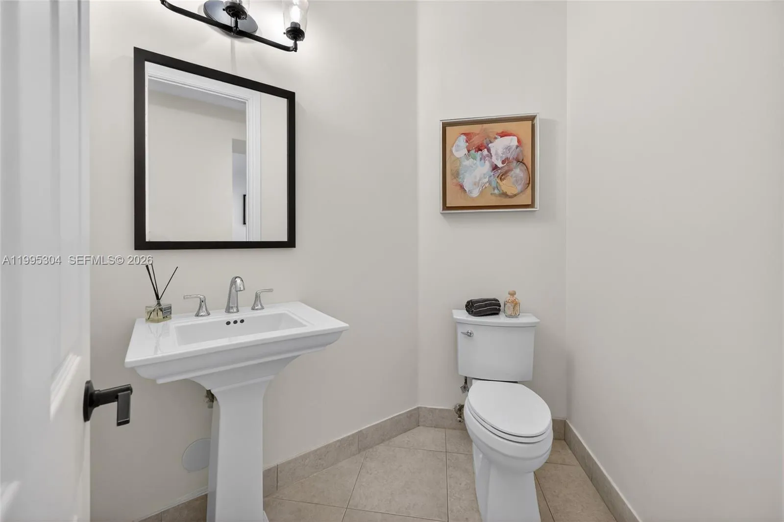 1396 Victoria Isle Dr, Weston, Florida 33327, Weston, Florida 33327, 5 Bedrooms Bedrooms, ,3 BathroomsBathrooms,Residential,For Sale,1396 Victoria Isle Dr, Weston, Florida 33327,A11995304