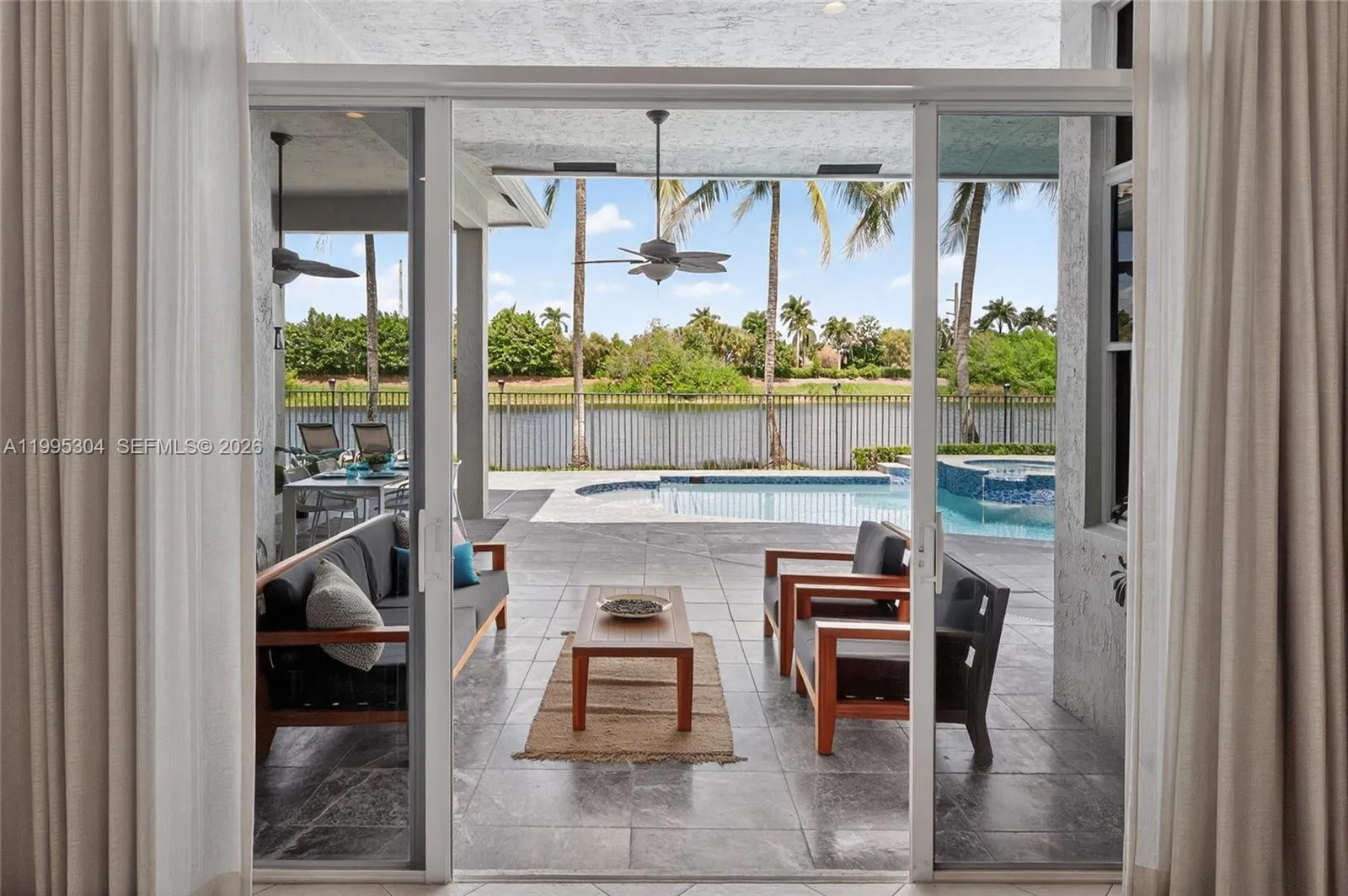 1396 Victoria Isle Dr, Weston, Florida 33327, Weston, Florida 33327, 5 Bedrooms Bedrooms, ,3 BathroomsBathrooms,Residential,For Sale,1396 Victoria Isle Dr, Weston, Florida 33327,A11995304