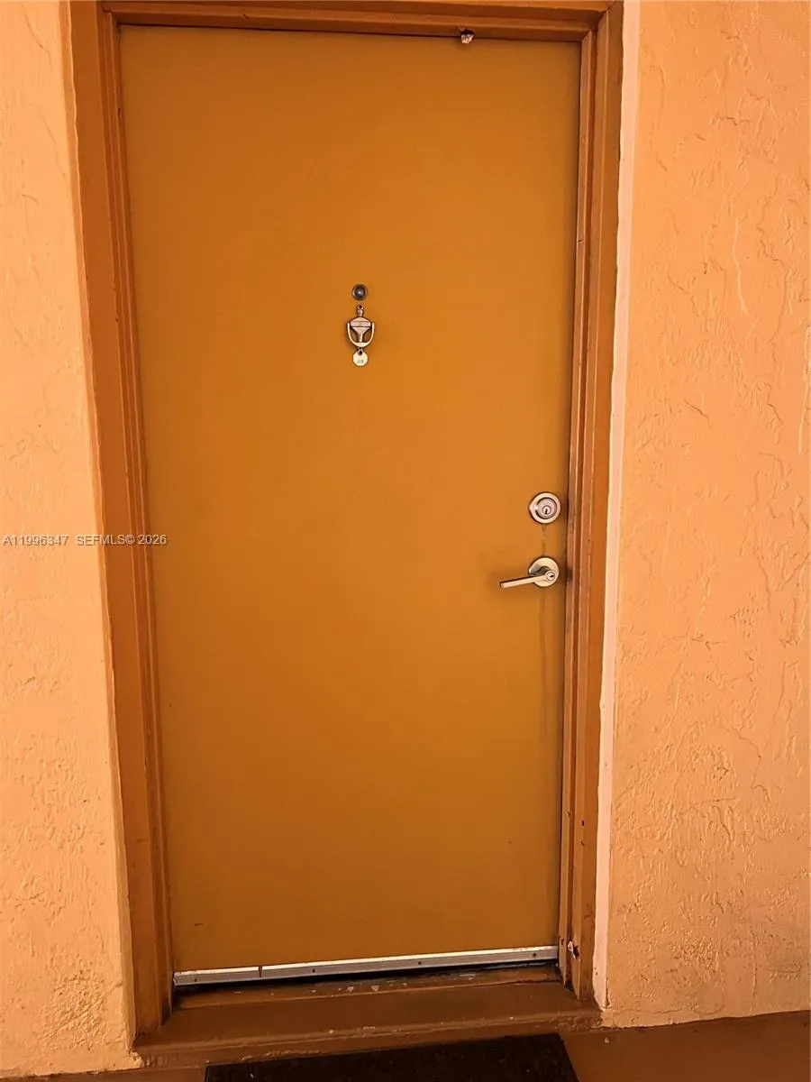 7160 Fairway Dr J16, Miami Lakes, Florida 33014, Miami Lakes, Florida 33014, 2 Bedrooms Bedrooms, ,1 BathroomBathrooms,Residential,For Sale,7160 Fairway Dr J16, Miami Lakes, Florida 33014,A11996347