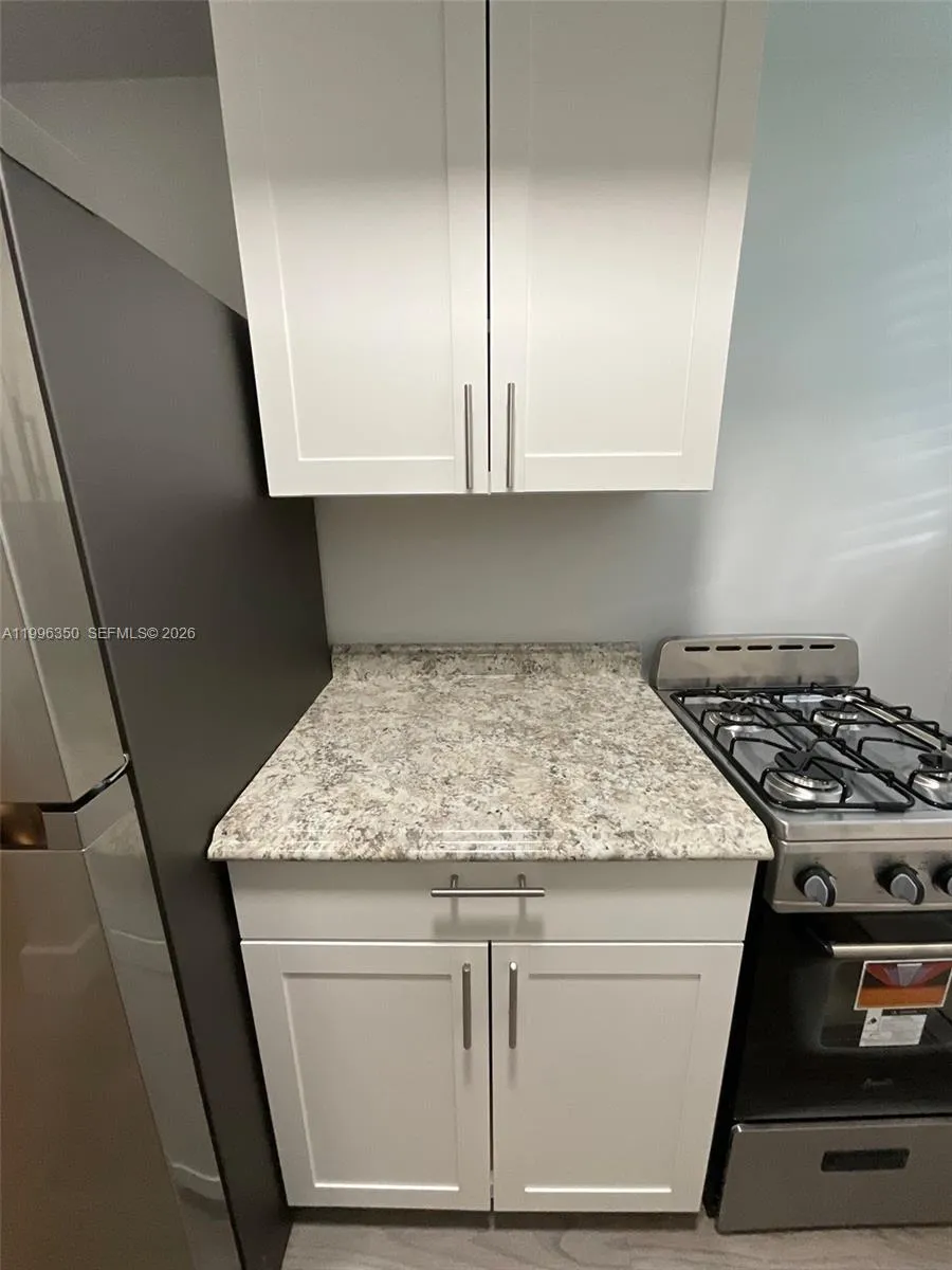 1026 Pennsylvania Ave 2, Miami Beach, Florida 3313, Miami Beach, Florida 33139, ,1 BathroomBathrooms,Residential Lease,For Rent,1026 Pennsylvania Ave 2, Miami Beach, Florida 3313,A11996350