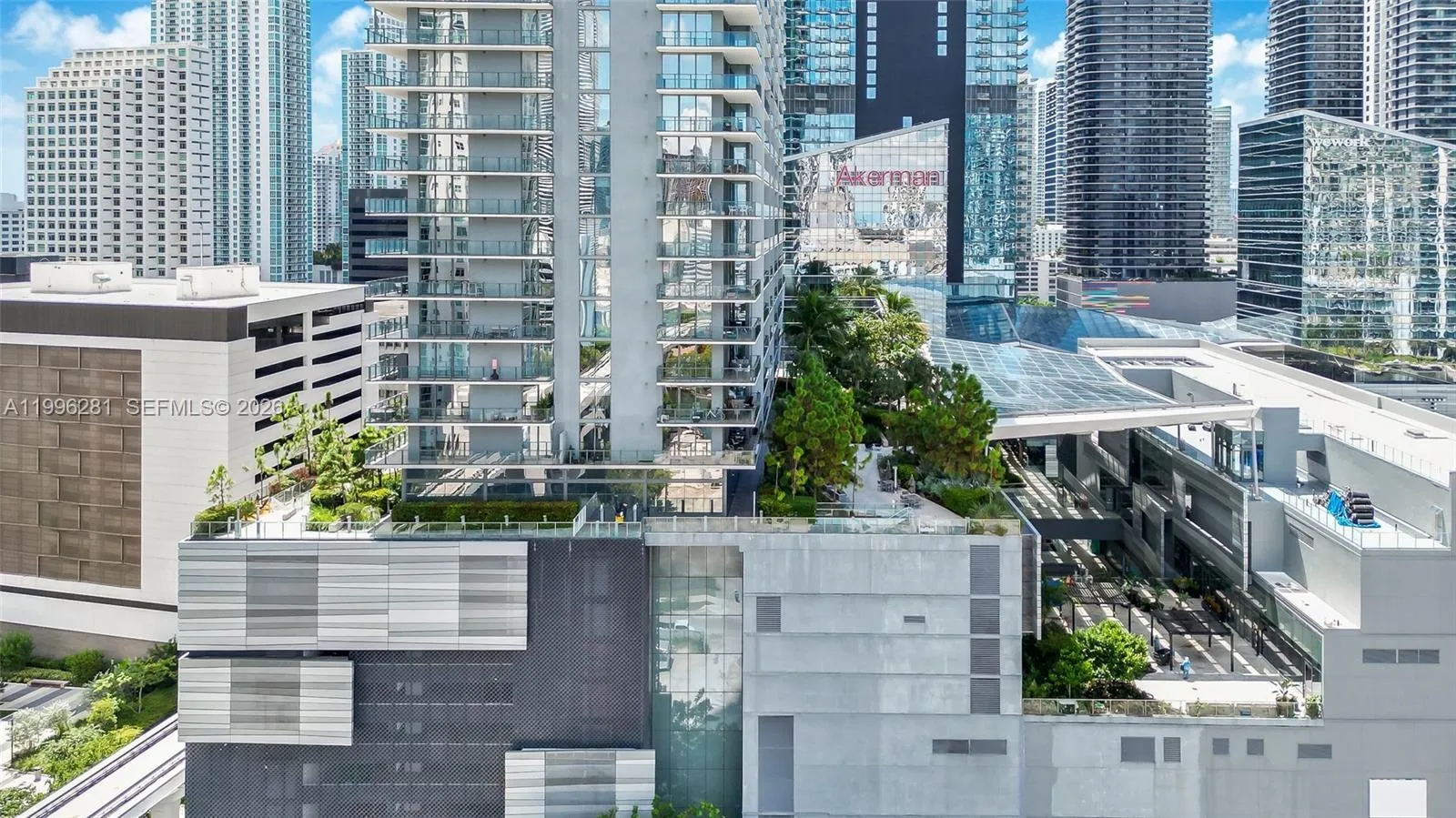 68 Se 6th St 2104, Miami, Florida 33131, Miami, Florida 33131, 3 Bedrooms Bedrooms, ,3 BathroomsBathrooms,Residential Lease,For Rent,68 Se 6th St 2104, Miami, Florida 33131,A11996281