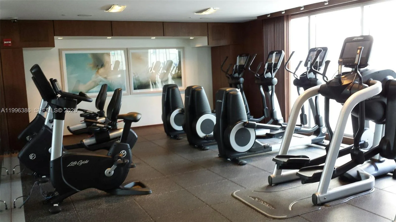325 S Biscayne Blvd 2220, Miami, Florida 33131, Miami, Florida 33131, 1 Bedroom Bedrooms, ,1 BathroomBathrooms,Residential Lease,For Rent,325 S Biscayne Blvd 2220, Miami, Florida 33131,A11996386