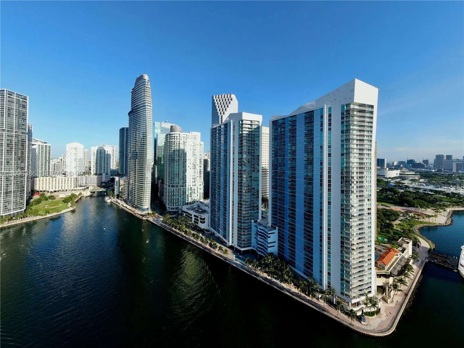 325 S Biscayne Blvd 2220, Miami, Florida 33131, Miami, Florida 33131, 1 Bedroom Bedrooms, ,1 BathroomBathrooms,Residential Lease,For Rent,325 S Biscayne Blvd 2220, Miami, Florida 33131,A11996386