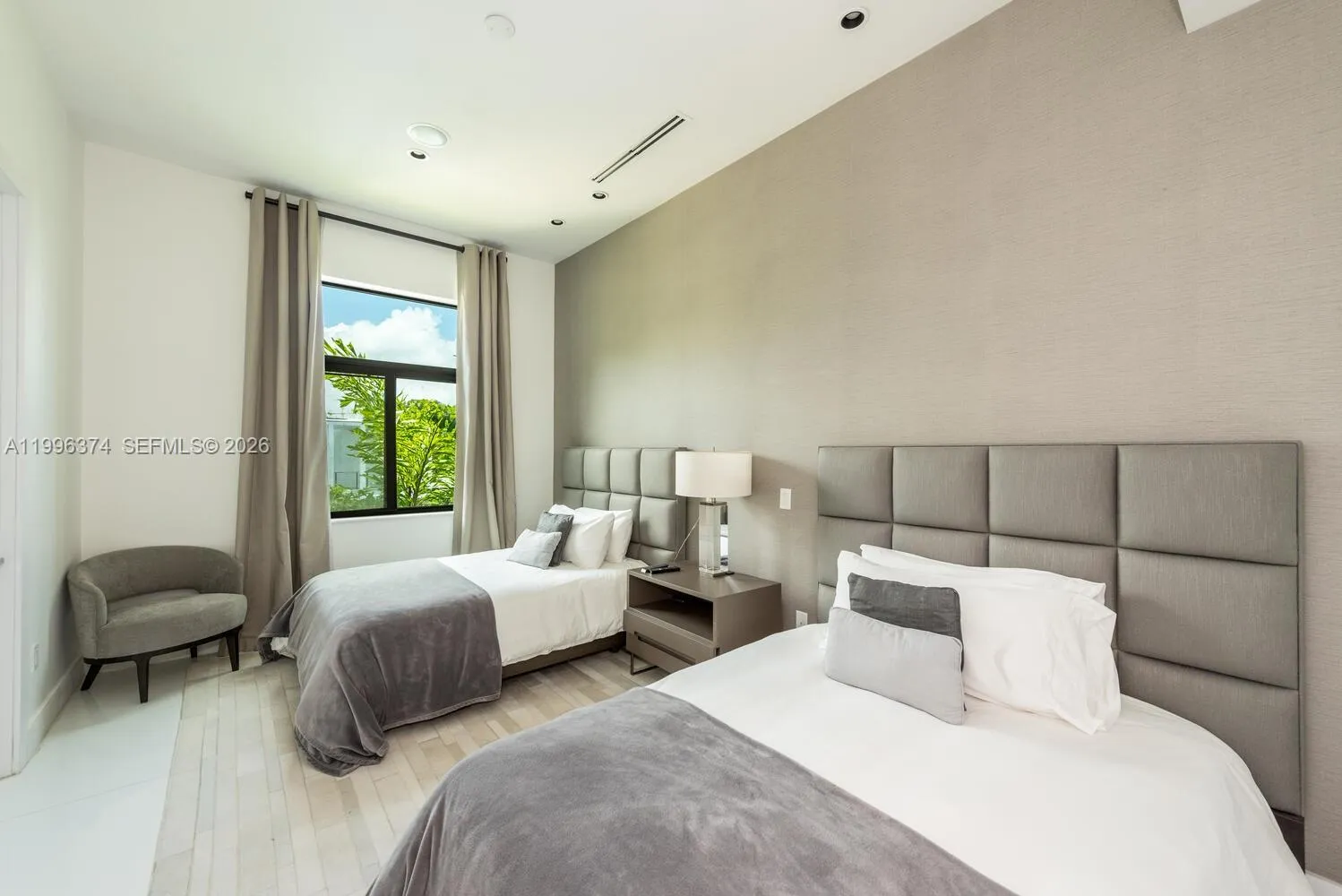 13145 Coronado Ln, North Miami, Florida 33181, North Miami, Florida 33181, 8 Bedrooms Bedrooms, ,8 BathroomsBathrooms,Residential,For Sale,13145 Coronado Ln, North Miami, Florida 33181,A11996374