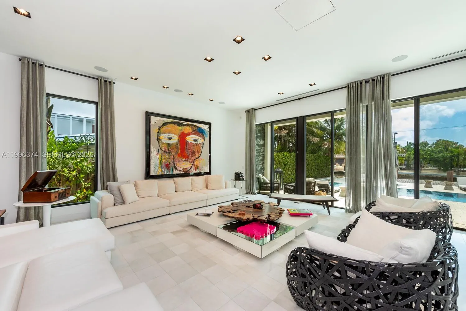 13145 Coronado Ln, North Miami, Florida 33181, North Miami, Florida 33181, 8 Bedrooms Bedrooms, ,8 BathroomsBathrooms,Residential,For Sale,13145 Coronado Ln, North Miami, Florida 33181,A11996374