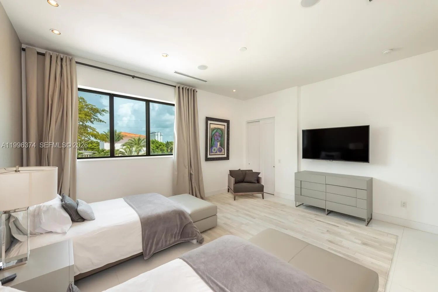 13145 Coronado Ln, North Miami, Florida 33181, North Miami, Florida 33181, 8 Bedrooms Bedrooms, ,8 BathroomsBathrooms,Residential,For Sale,13145 Coronado Ln, North Miami, Florida 33181,A11996374