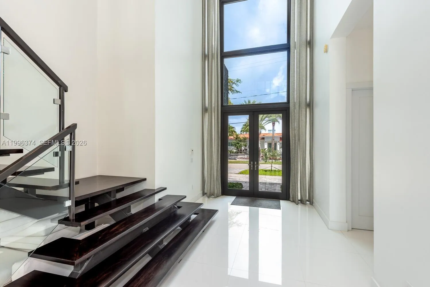 13145 Coronado Ln, North Miami, Florida 33181, North Miami, Florida 33181, 8 Bedrooms Bedrooms, ,8 BathroomsBathrooms,Residential,For Sale,13145 Coronado Ln, North Miami, Florida 33181,A11996374