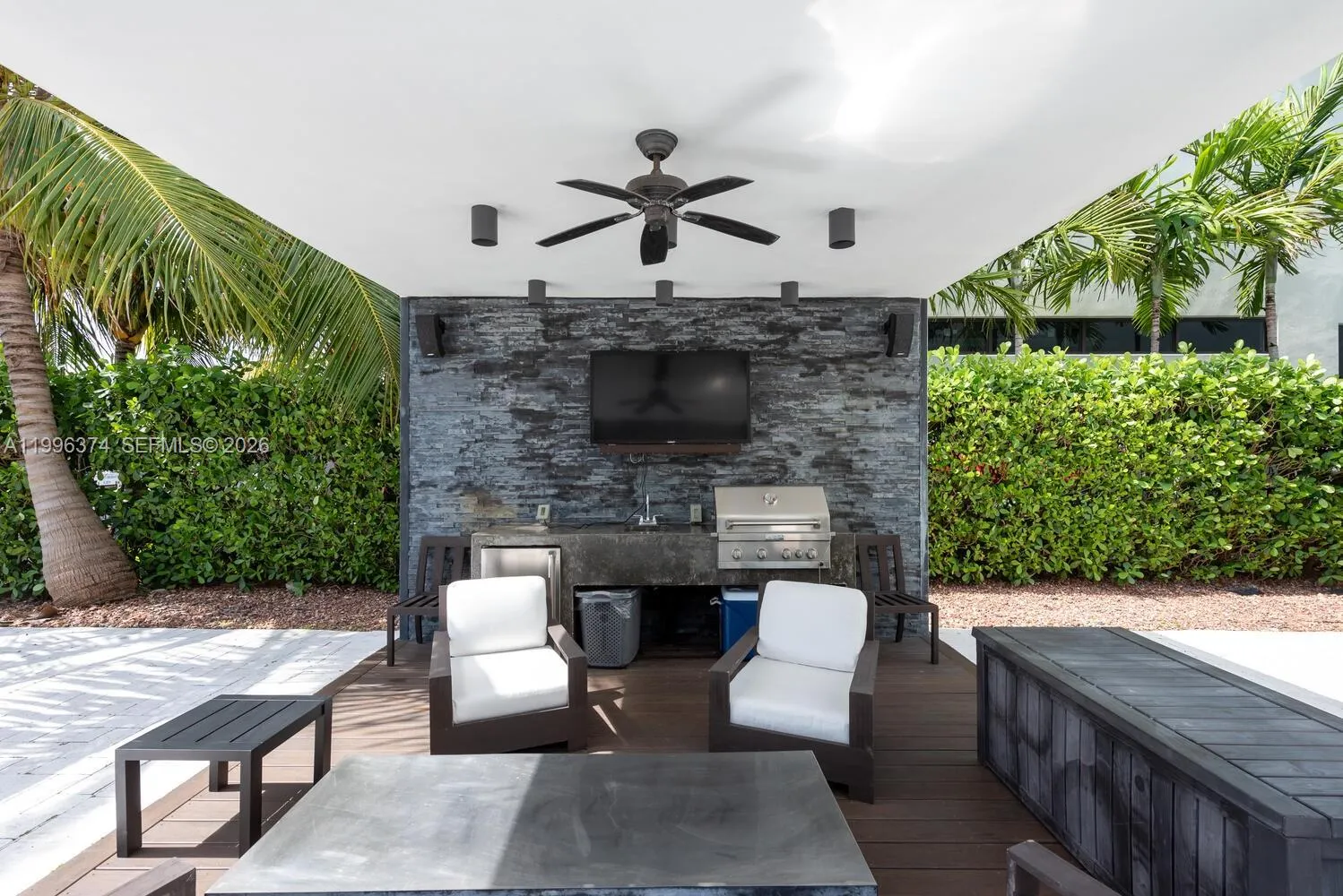 13145 Coronado Ln, North Miami, Florida 33181, North Miami, Florida 33181, 8 Bedrooms Bedrooms, ,8 BathroomsBathrooms,Residential,For Sale,13145 Coronado Ln, North Miami, Florida 33181,A11996374