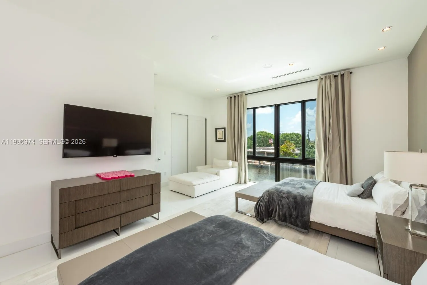 13145 Coronado Ln, North Miami, Florida 33181, North Miami, Florida 33181, 8 Bedrooms Bedrooms, ,8 BathroomsBathrooms,Residential,For Sale,13145 Coronado Ln, North Miami, Florida 33181,A11996374