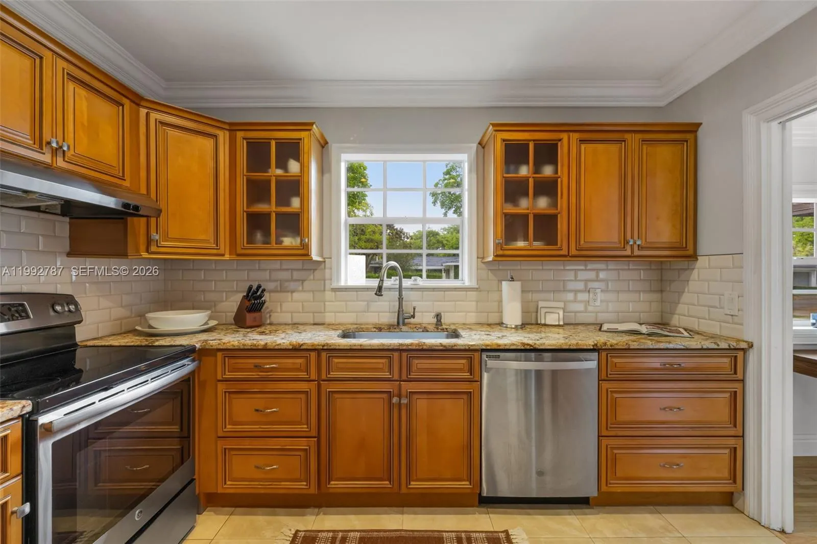 1540 Urbino Ave, Coral Gables, Florida 33146, Coral Gables, Florida 33146, 4 Bedrooms Bedrooms, ,3 BathroomsBathrooms,Residential,For Sale,1540 Urbino Ave, Coral Gables, Florida 33146,A11992787