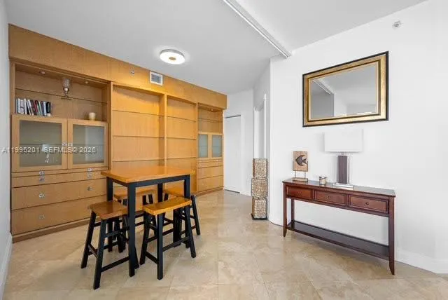 4779 Collins Ave 3206, Miami Beach, Florida 33140, Miami Beach, Florida 33140, 1 Bedroom Bedrooms, ,2 BathroomsBathrooms,Residential Lease,For Rent,4779 Collins Ave 3206, Miami Beach, Florida 33140,A11995201