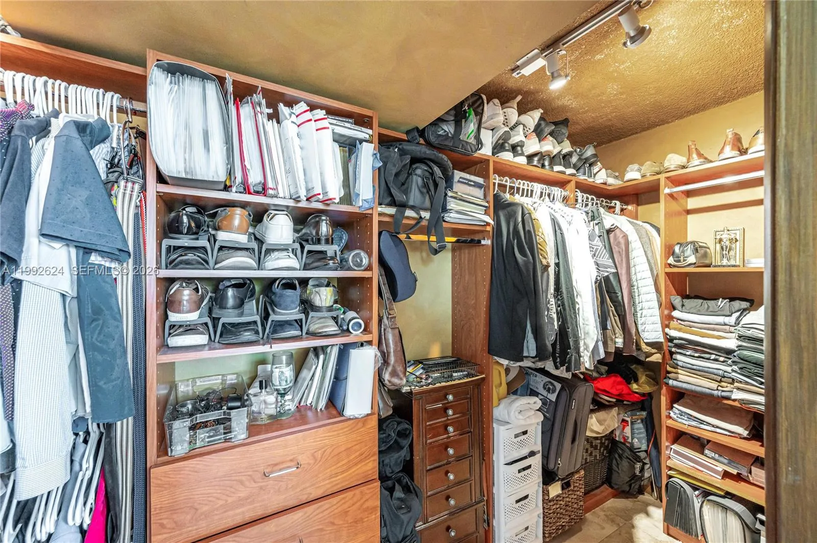 1228 West Ave 209, Miami Beach, Florida 33139, Miami Beach, Florida 33139, 1 Bedroom Bedrooms, ,1 BathroomBathrooms,Residential,For Sale,1228 West Ave 209, Miami Beach, Florida 33139,A11992624