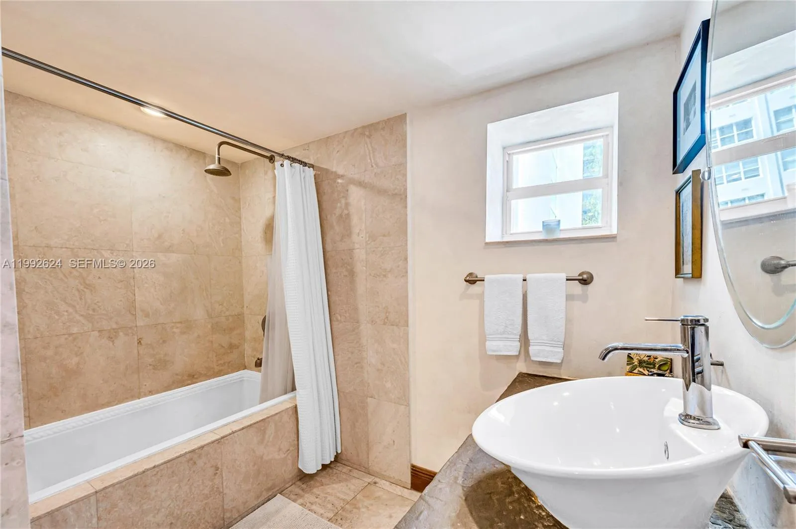 1228 West Ave 209, Miami Beach, Florida 33139, Miami Beach, Florida 33139, 1 Bedroom Bedrooms, ,1 BathroomBathrooms,Residential,For Sale,1228 West Ave 209, Miami Beach, Florida 33139,A11992624