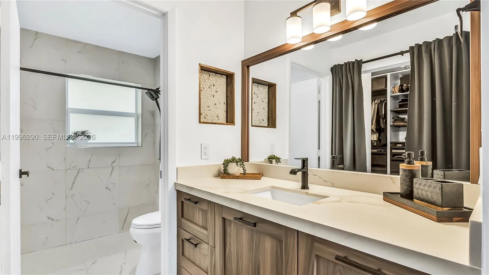 651 Shiloh Ter 651, Davie, Florida 33325, Davie, Florida 33325, 3 Bedrooms Bedrooms, ,2 BathroomsBathrooms,Residential Lease,For Rent,651 Shiloh Ter 651, Davie, Florida 33325,A11996290