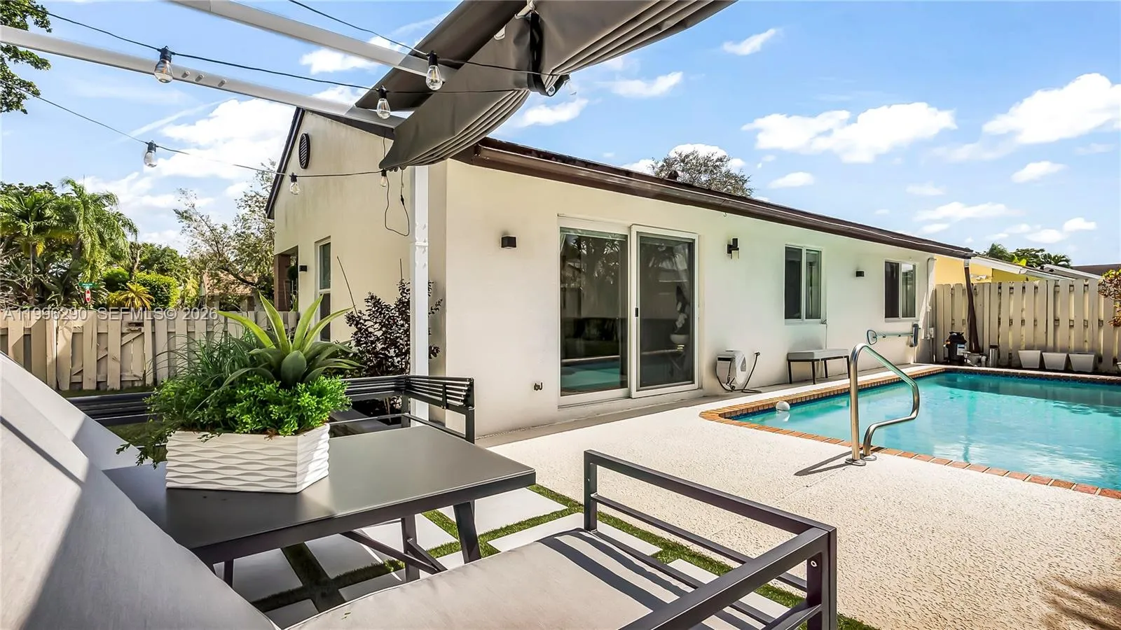 651 Shiloh Ter 651, Davie, Florida 33325, Davie, Florida 33325, 3 Bedrooms Bedrooms, ,2 BathroomsBathrooms,Residential Lease,For Rent,651 Shiloh Ter 651, Davie, Florida 33325,A11996290