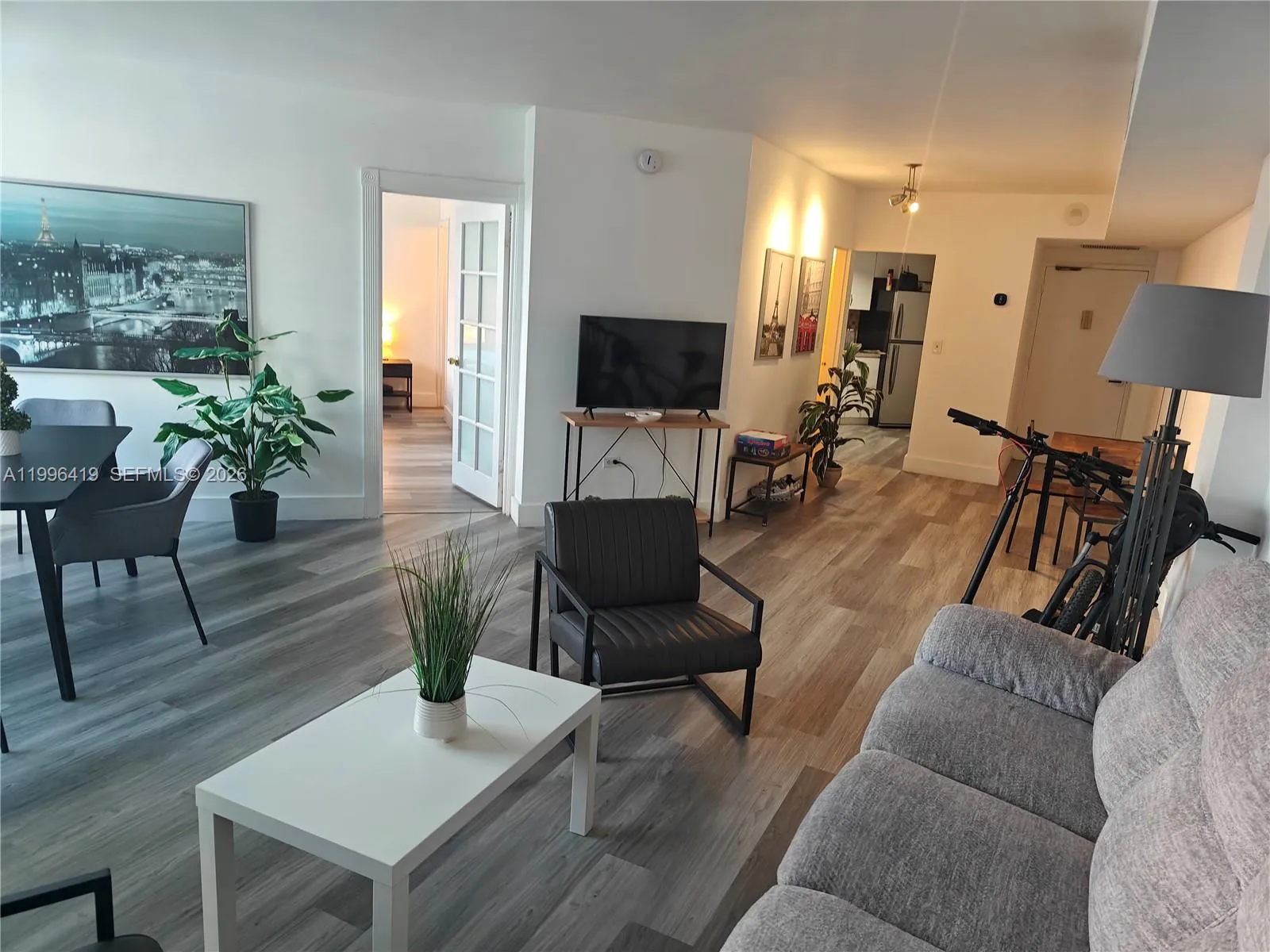 801 Brickell Bay Dr 1961, Miami, Florida 33131, Miami, Florida 33131, 2 Bedrooms Bedrooms, ,2 BathroomsBathrooms,Residential,For Sale,801 Brickell Bay Dr 1961, Miami, Florida 33131,A11996419