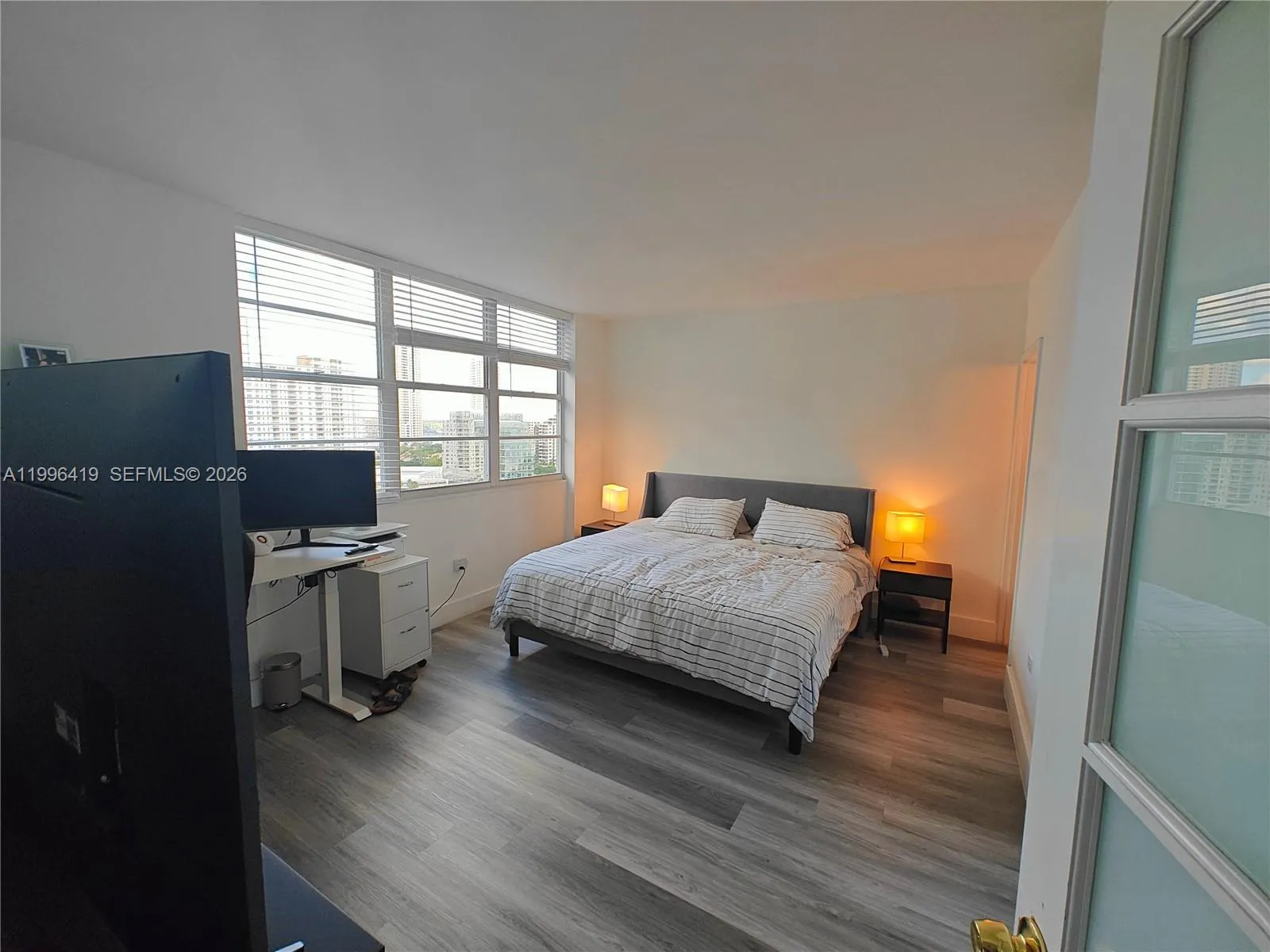 801 Brickell Bay Dr 1961, Miami, Florida 33131, Miami, Florida 33131, 2 Bedrooms Bedrooms, ,2 BathroomsBathrooms,Residential,For Sale,801 Brickell Bay Dr 1961, Miami, Florida 33131,A11996419