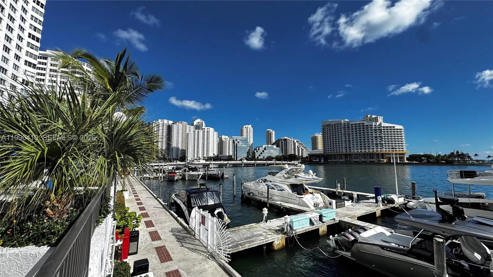 801 Brickell Bay Dr 1961, Miami, Florida 33131, Miami, Florida 33131, 2 Bedrooms Bedrooms, ,2 BathroomsBathrooms,Residential,For Sale,801 Brickell Bay Dr 1961, Miami, Florida 33131,A11996419