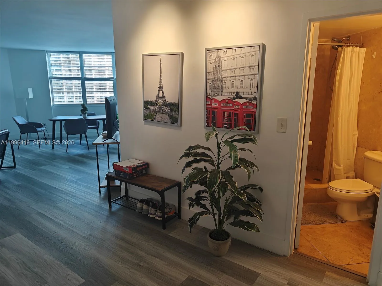801 Brickell Bay Dr 1961, Miami, Florida 33131, Miami, Florida 33131, 2 Bedrooms Bedrooms, ,2 BathroomsBathrooms,Residential,For Sale,801 Brickell Bay Dr 1961, Miami, Florida 33131,A11996419