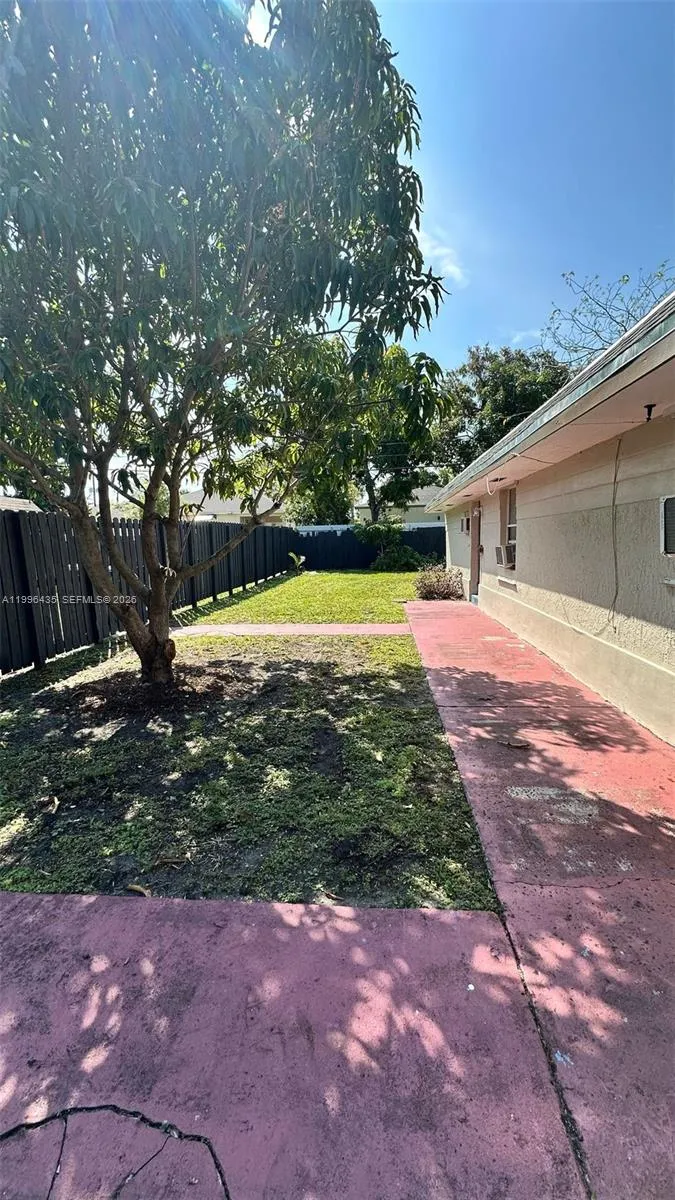 715 Sw 6th St, Dania Beach, Florida 33004, Dania Beach, Florida 33004, ,Residential Income,For Sale,715 Sw 6th St, Dania Beach, Florida 33004,A11996435