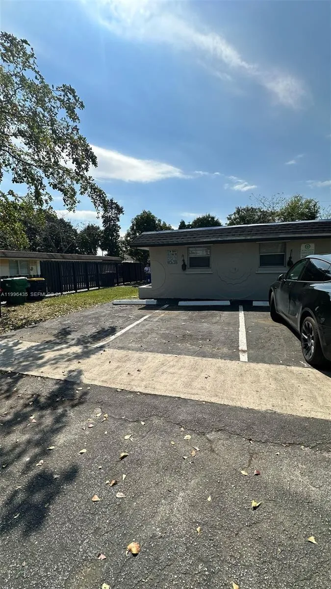 715 Sw 6th St, Dania Beach, Florida 33004, Dania Beach, Florida 33004, ,Residential Income,For Sale,715 Sw 6th St, Dania Beach, Florida 33004,A11996435