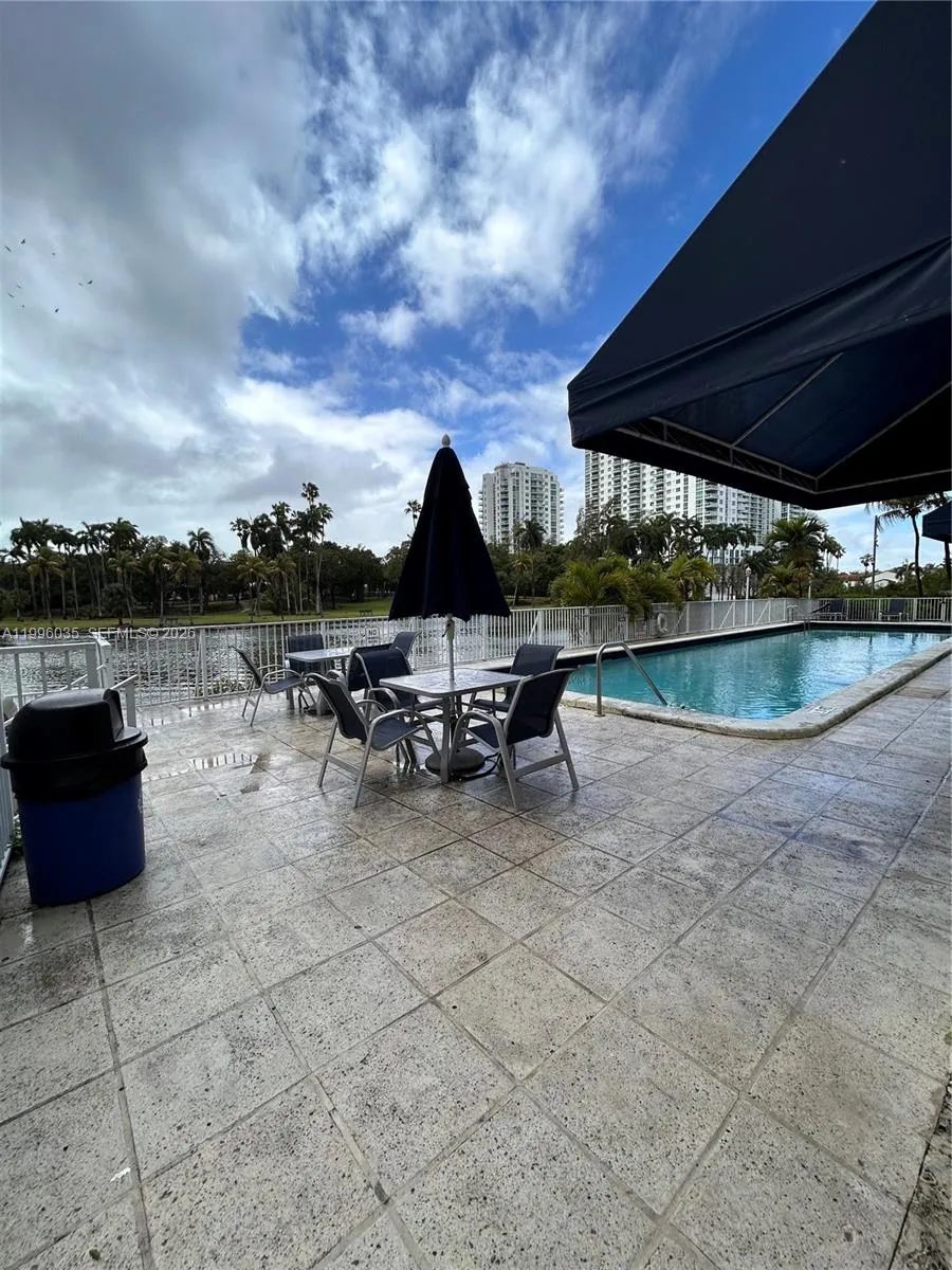 1720 Nw N River Dr 203, Miami, Florida 33125, Miami, Florida 33125, 1 Bedroom Bedrooms, ,1 BathroomBathrooms,Residential Lease,For Rent,1720 Nw N River Dr 203, Miami, Florida 33125,A11996035