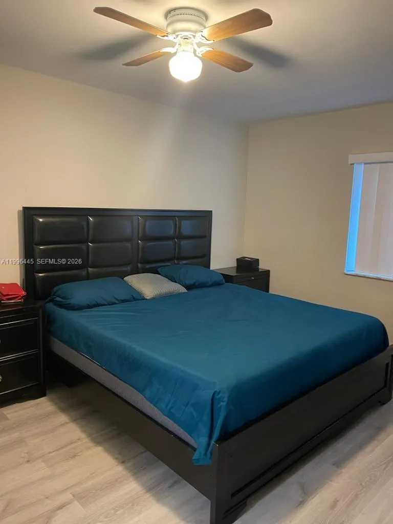 100 Lakeview Dr 207, Weston, Florida 33326, Weston, Florida 33326, 2 Bedrooms Bedrooms, ,2 BathroomsBathrooms,Residential Lease,For Rent,100 Lakeview Dr 207, Weston, Florida 33326,A11996445