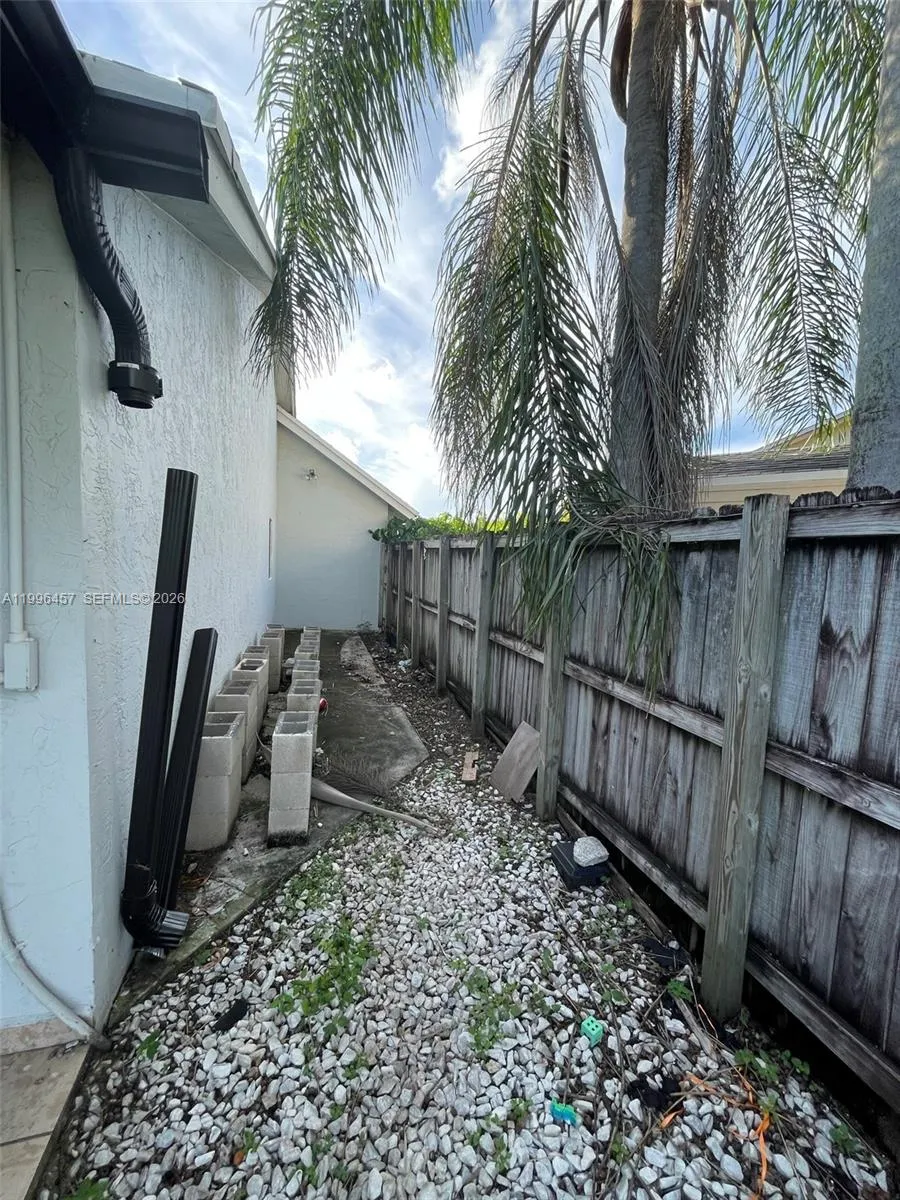 13319 Sw 112th Ct, Miami, Florida 33176, Miami, Florida 33176, 3 Bedrooms Bedrooms, ,2 BathroomsBathrooms,Residential,For Sale,13319 Sw 112th Ct, Miami, Florida 33176,A11996457