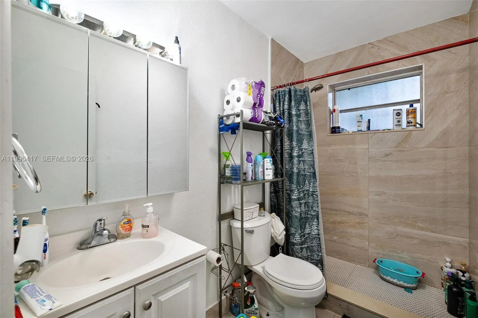 1519 Nw 40th St, Miami, Florida 33142, Miami, Florida 33142, ,Residential Income,For Sale,1519 Nw 40th St, Miami, Florida 33142,A11996417