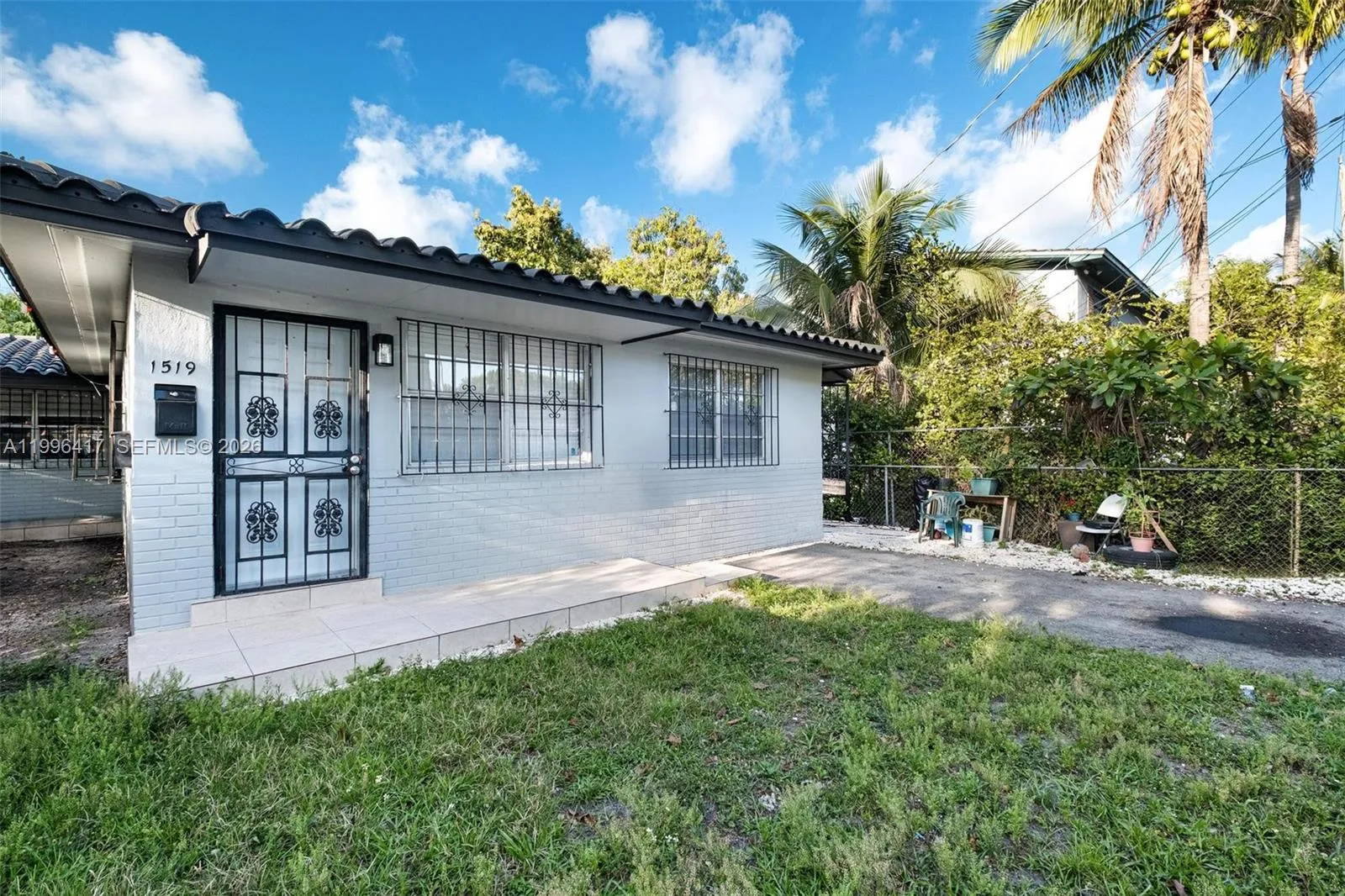 1519 Nw 40th St, Miami, Florida 33142, Miami, Florida 33142, ,Residential Income,For Sale,1519 Nw 40th St, Miami, Florida 33142,A11996417