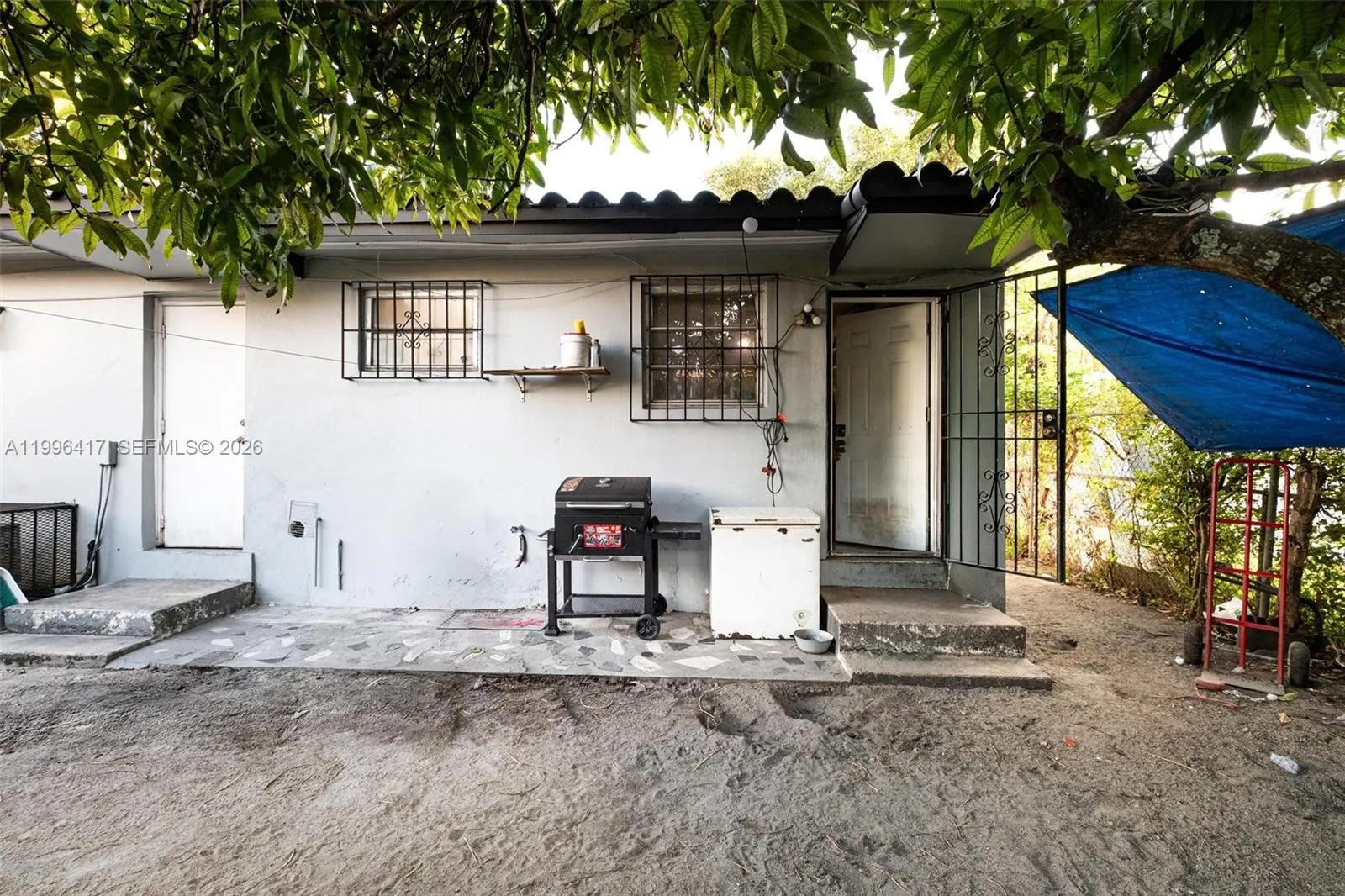 1519 Nw 40th St, Miami, Florida 33142, Miami, Florida 33142, ,Residential Income,For Sale,1519 Nw 40th St, Miami, Florida 33142,A11996417