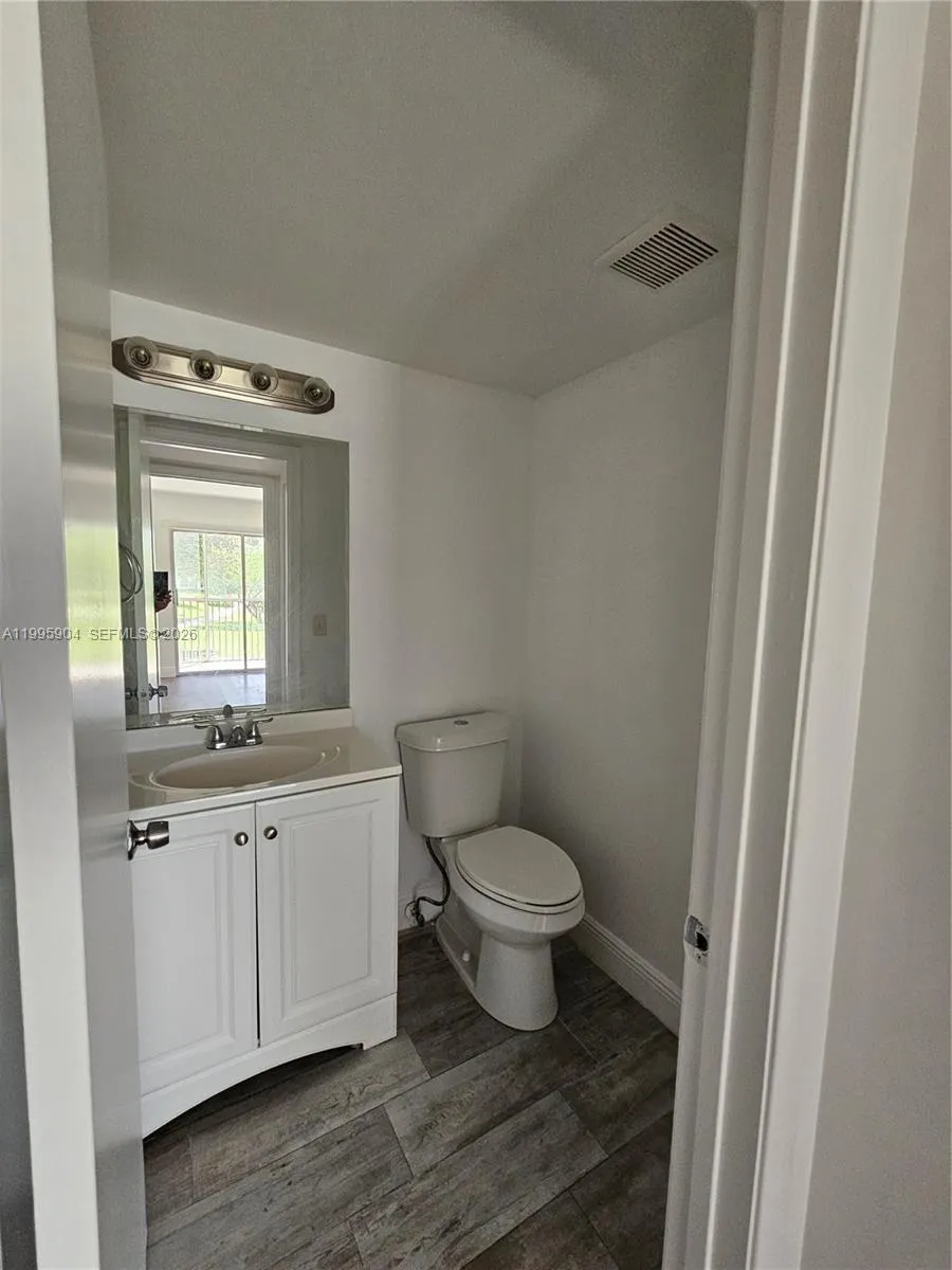 800 Sw 131st Ave 210f, Pembroke Pines, Florida 330, Pembroke Pines, Florida 33027, 2 Bedrooms Bedrooms, ,1 BathroomBathrooms,Residential Lease,For Rent,800 Sw 131st Ave 210f, Pembroke Pines, Florida 330,A11995904