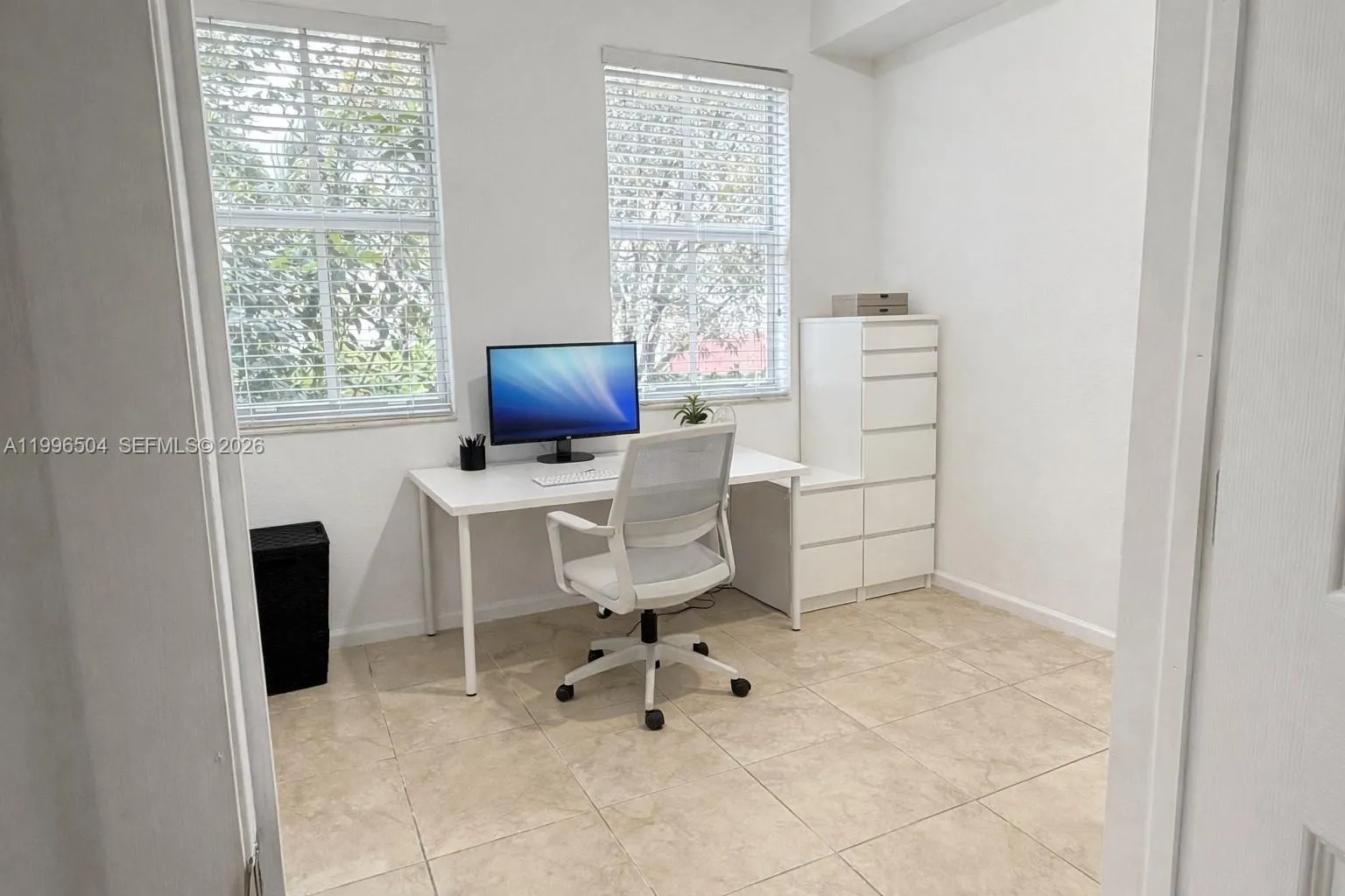 FLEX SPACE, FOR OFFICE, PLAYROOM, OTHER