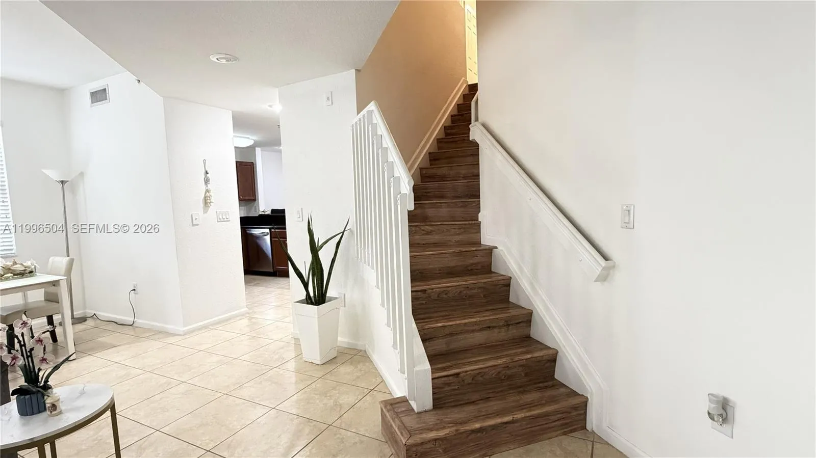 11605 Nw 89th St 220, Doral, Florida 33178, Doral, Florida 33178, 4 Bedrooms Bedrooms, ,2 BathroomsBathrooms,Residential,For Sale,11605 Nw 89th St 220, Doral, Florida 33178,A11996504