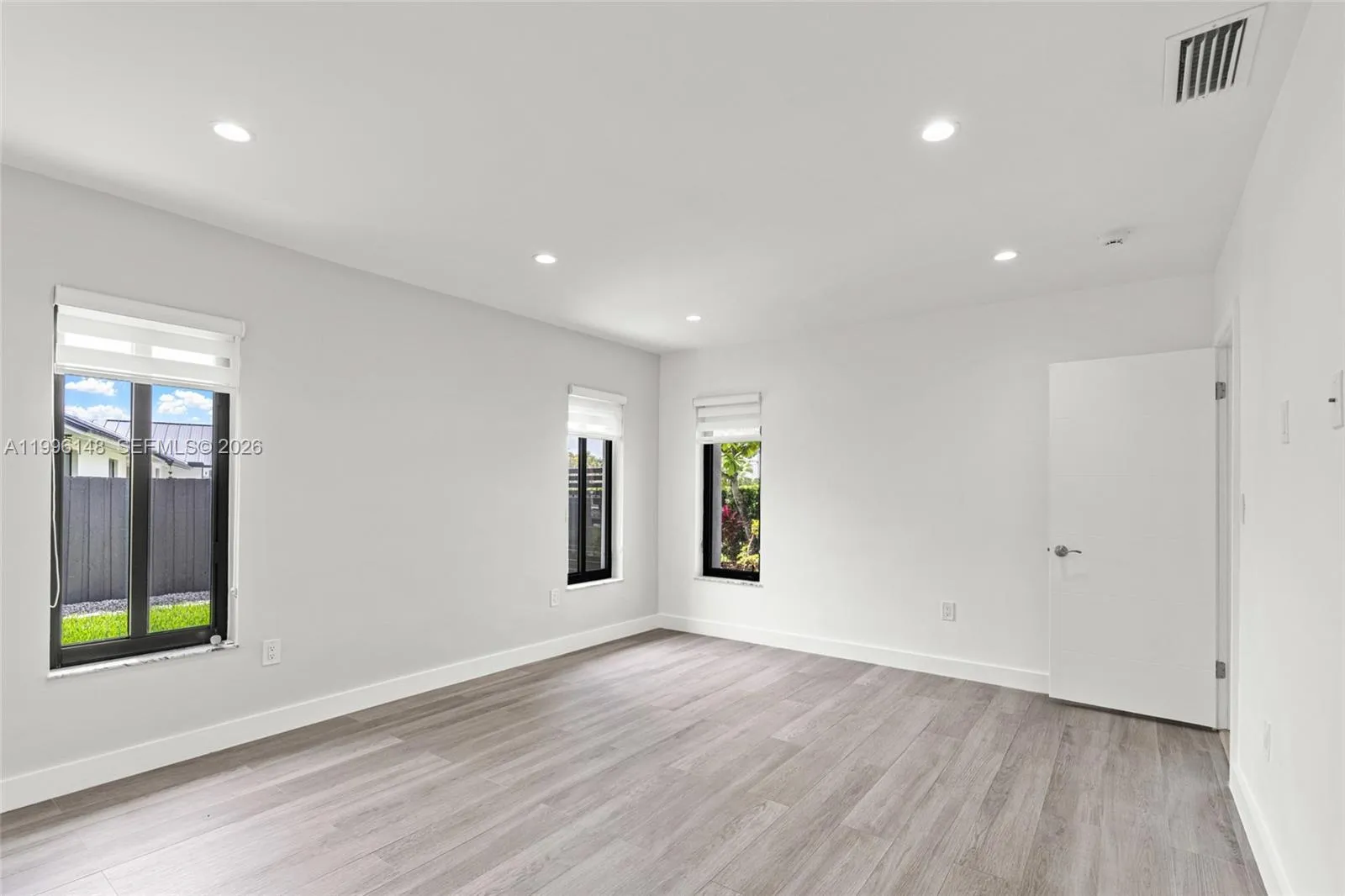 10625 Sw 79th Pl, Miami, Florida 33156, Miami, Florida 33156, 3 Bedrooms Bedrooms, ,2 BathroomsBathrooms,Residential,For Sale,10625 Sw 79th Pl, Miami, Florida 33156,A11996148