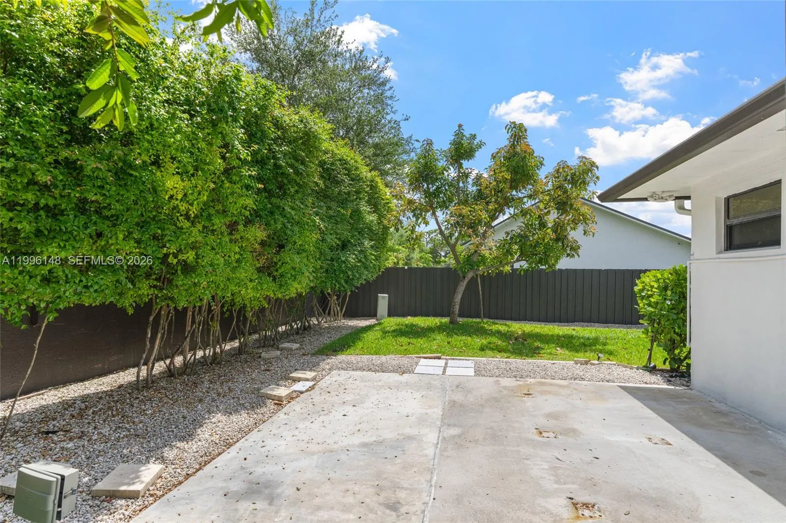 10625 Sw 79th Pl, Miami, Florida 33156, Miami, Florida 33156, 3 Bedrooms Bedrooms, ,2 BathroomsBathrooms,Residential,For Sale,10625 Sw 79th Pl, Miami, Florida 33156,A11996148