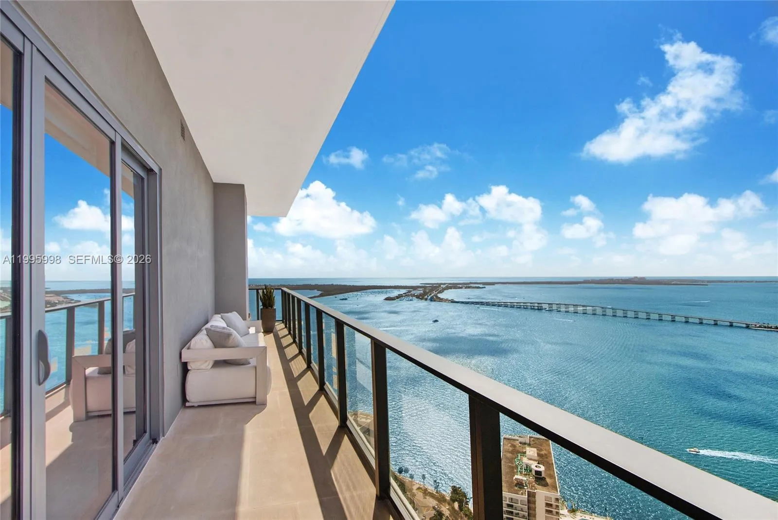 1451 Brickell Ave 4301, Miami, Florida 33131, Miami, Florida 33131, 2 Bedrooms Bedrooms, ,2 BathroomsBathrooms,Residential,For Sale,1451 Brickell Ave 4301, Miami, Florida 33131,A11995998