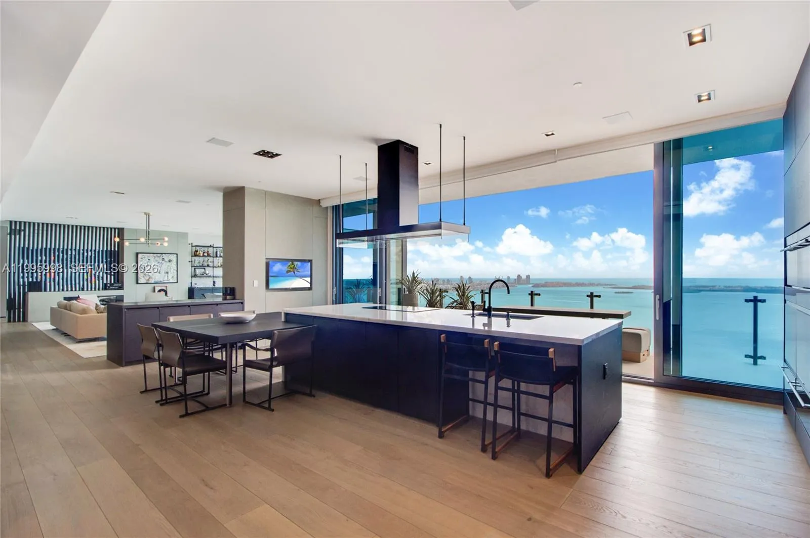 1451 Brickell Ave 4301, Miami, Florida 33131, Miami, Florida 33131, 2 Bedrooms Bedrooms, ,2 BathroomsBathrooms,Residential,For Sale,1451 Brickell Ave 4301, Miami, Florida 33131,A11995998