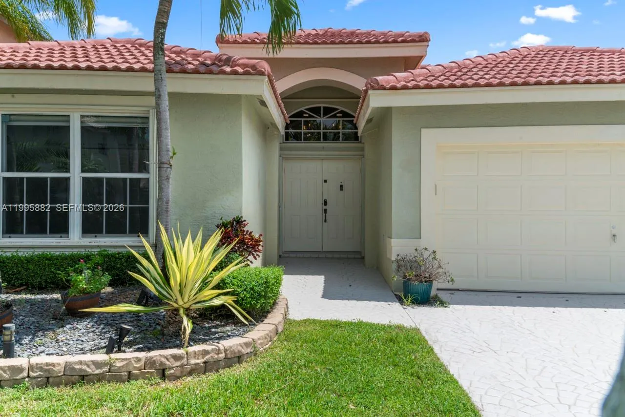 18096 Sw 29th St, Miramar, Florida 33029, Miramar, Florida 33029, 3 Bedrooms Bedrooms, ,2 BathroomsBathrooms,Residential,For Sale,18096 Sw 29th St, Miramar, Florida 33029,A11995882
