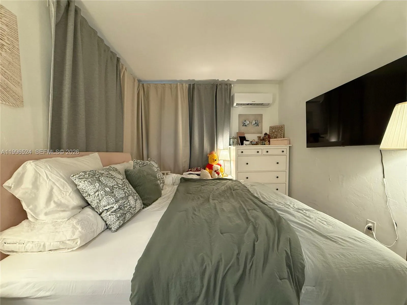 3121-3123 Sw 25th Ter, Miami, Florida 33133, Miami, Florida 33133, ,Residential Income,For Sale,3121-3123 Sw 25th Ter, Miami, Florida 33133,A11996524