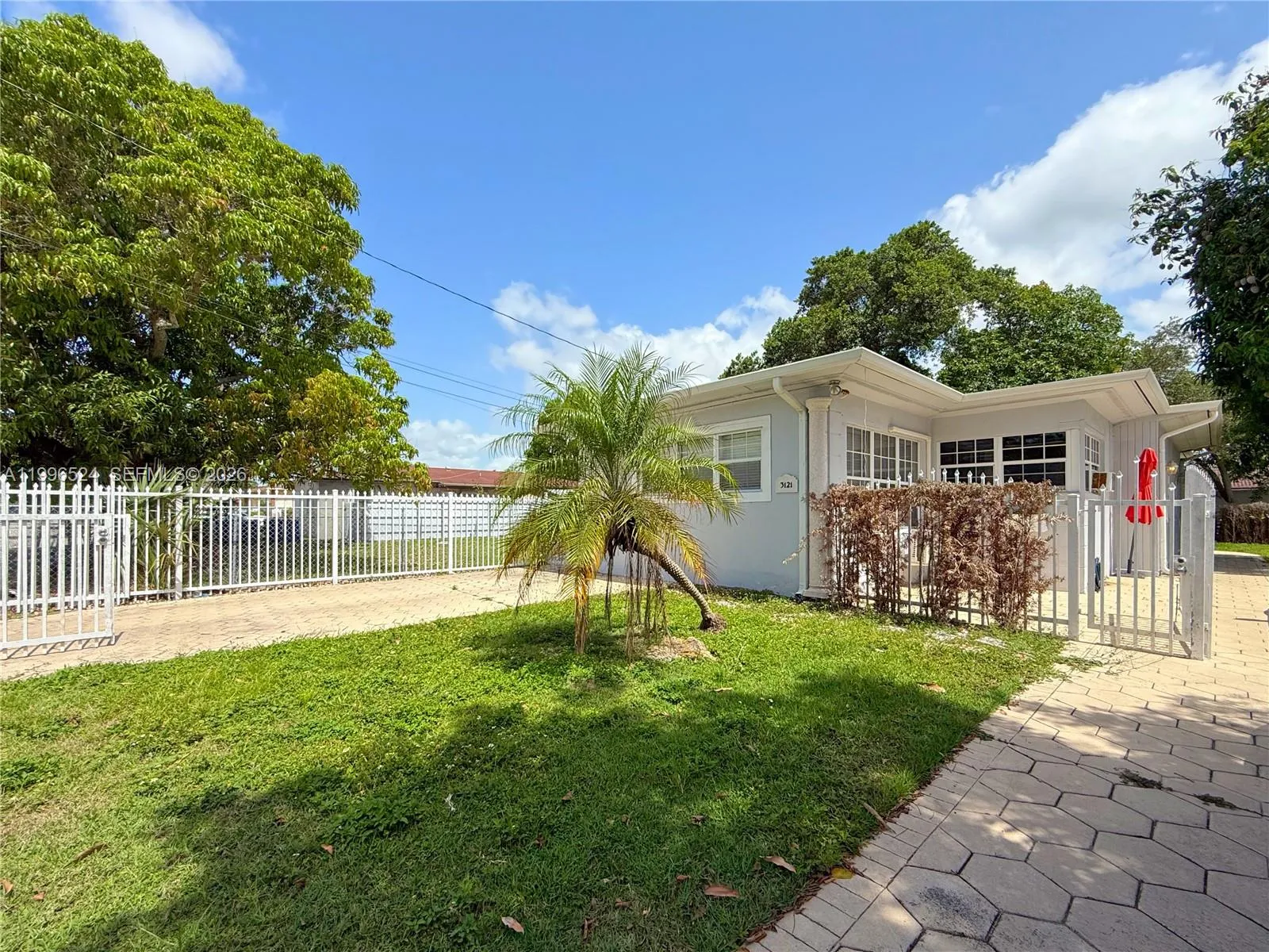 3121-3123 Sw 25th Ter, Miami, Florida 33133, Miami, Florida 33133, ,Residential Income,For Sale,3121-3123 Sw 25th Ter, Miami, Florida 33133,A11996524