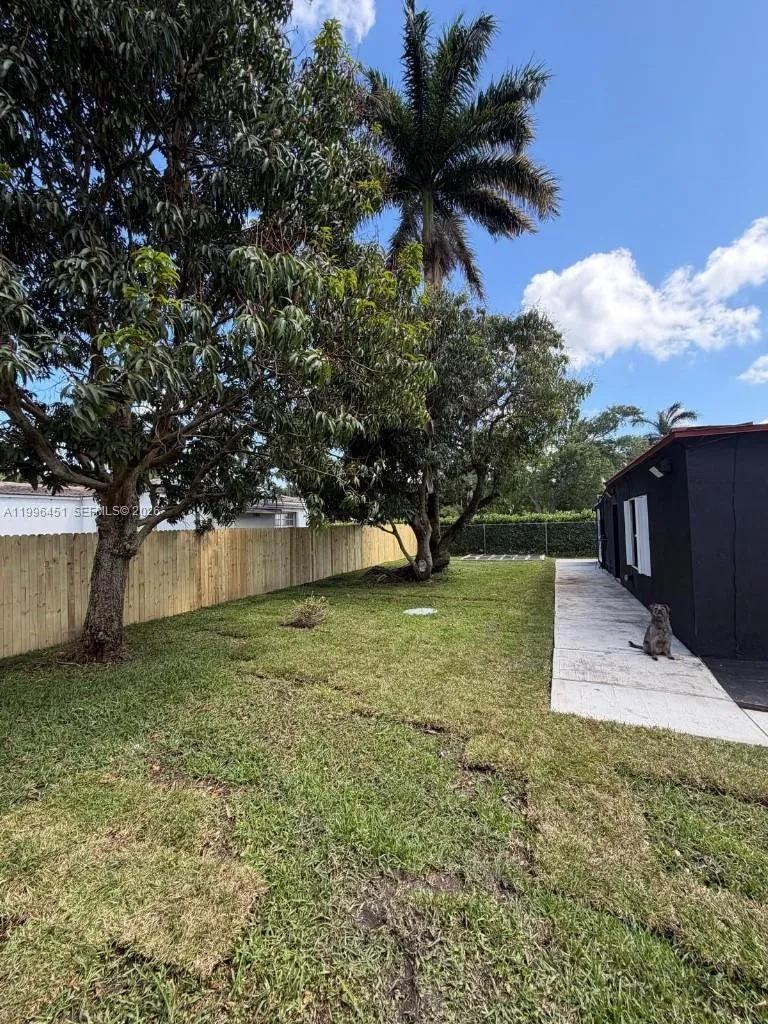 14240 S Biscayne River Rd 2, Miami, Florida 33161, Miami, Florida 33161, 3 Bedrooms Bedrooms, ,2 BathroomsBathrooms,Residential Lease,For Rent,14240 S Biscayne River Rd 2, Miami, Florida 33161,A11996451