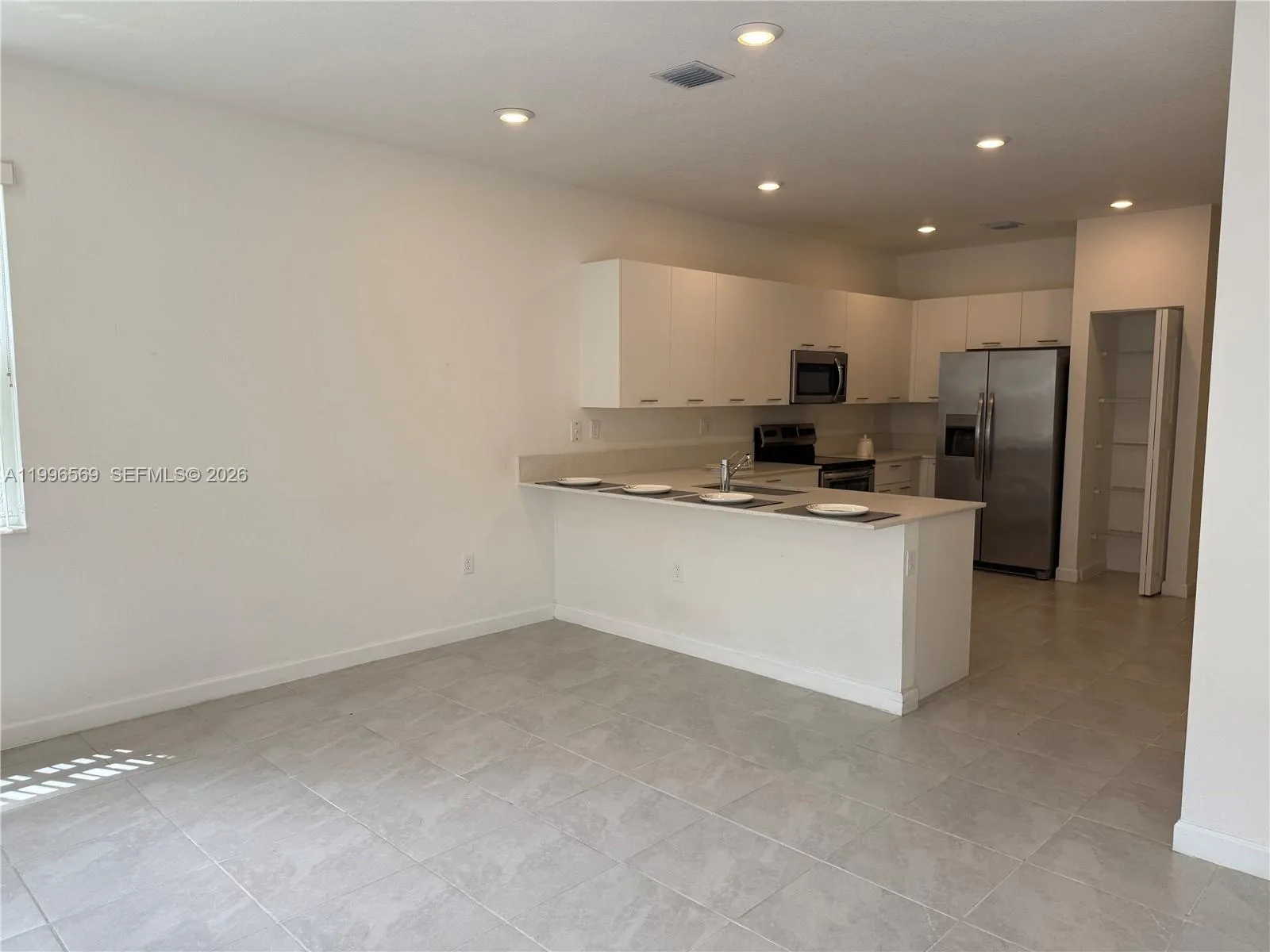 12845 Nw 24th Ave 0, Miami, Florida 33167, Miami, Florida 33167, 4 Bedrooms Bedrooms, ,2 BathroomsBathrooms,Residential Lease,For Rent,12845 Nw 24th Ave 0, Miami, Florida 33167,A11996569