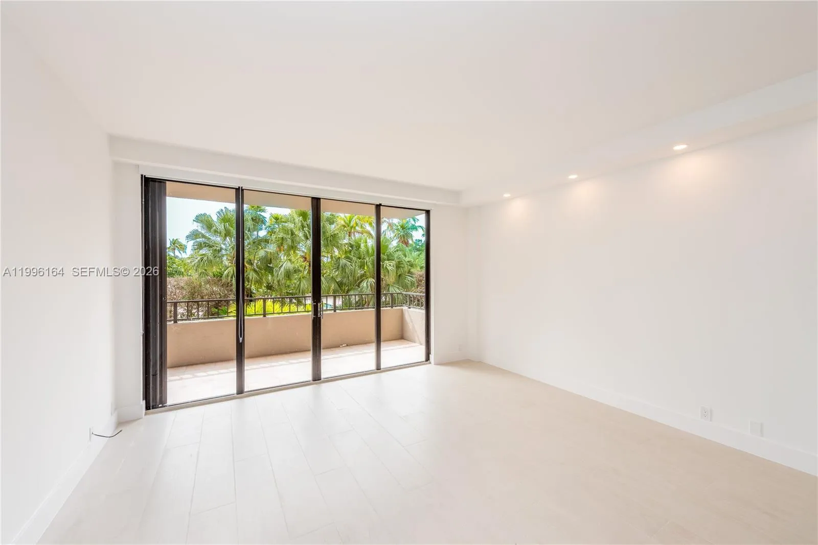 151 Crandon Blvd 241, Key Biscayne, Florida 33149, Key Biscayne, Florida 33149, 2 Bedrooms Bedrooms, 1 Room Rooms,2 BathroomsBathrooms,Residential,For Sale,151 Crandon Blvd 241, Key Biscayne, Florida 33149,A11996164