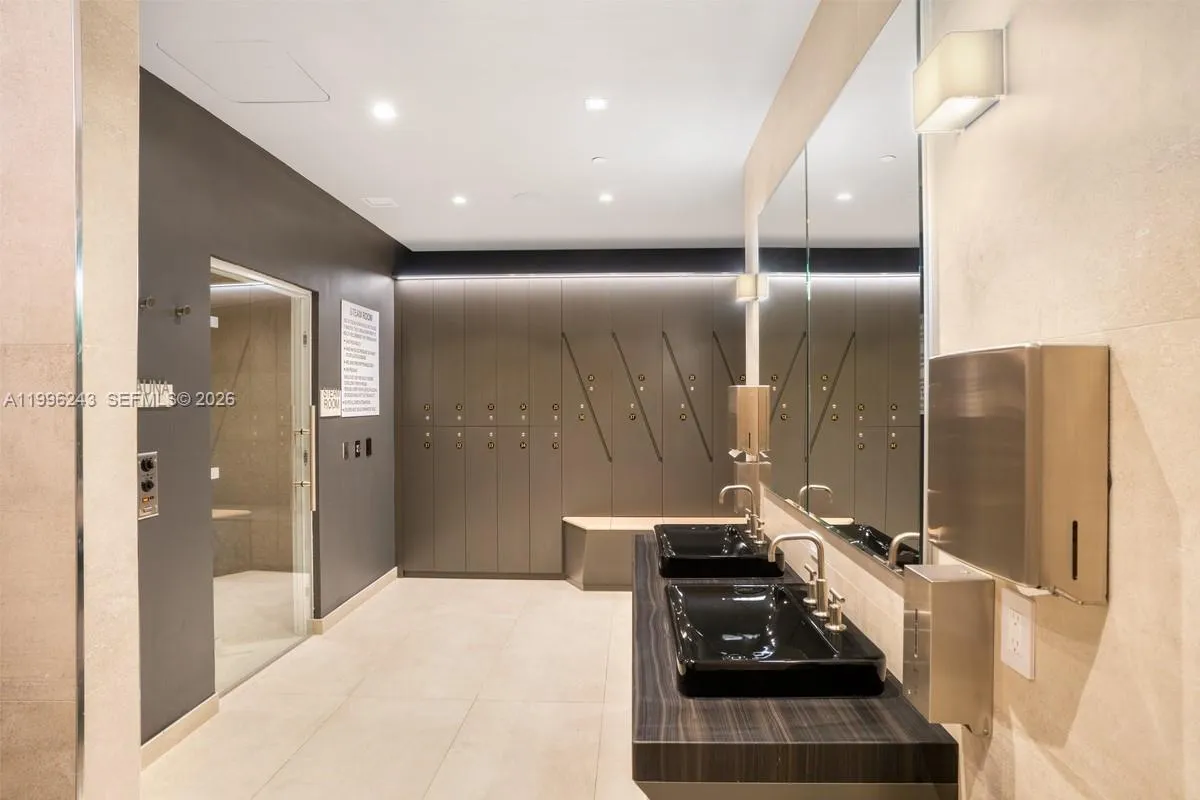 1000 Brickell Plaza 2701, Miami, Florida 33131, Miami, Florida 33131, 2 Bedrooms Bedrooms, ,2 BathroomsBathrooms,Residential Lease,For Rent,1000 Brickell Plaza 2701, Miami, Florida 33131,A11996243