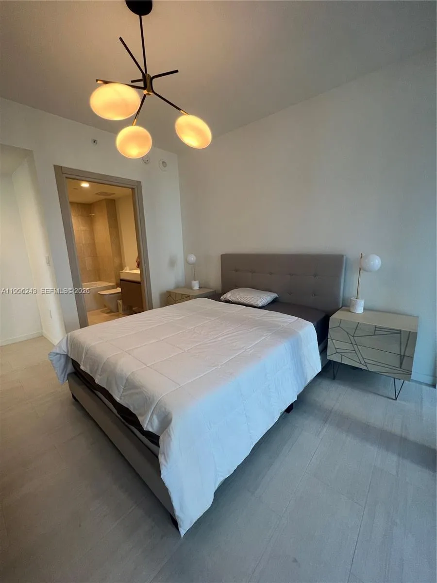 1000 Brickell Plaza 2701, Miami, Florida 33131, Miami, Florida 33131, 2 Bedrooms Bedrooms, ,2 BathroomsBathrooms,Residential Lease,For Rent,1000 Brickell Plaza 2701, Miami, Florida 33131,A11996243
