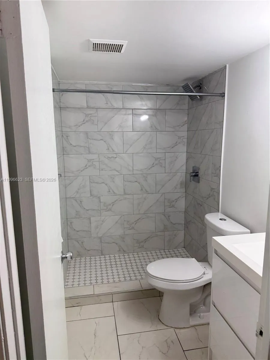 150 Sw 134th Way 103r, Pembroke Pines, Florida 330, Pembroke Pines, Florida 33027, 2 Bedrooms Bedrooms, ,1 BathroomBathrooms,Residential,For Sale,150 Sw 134th Way 103r, Pembroke Pines, Florida 330,A11996623