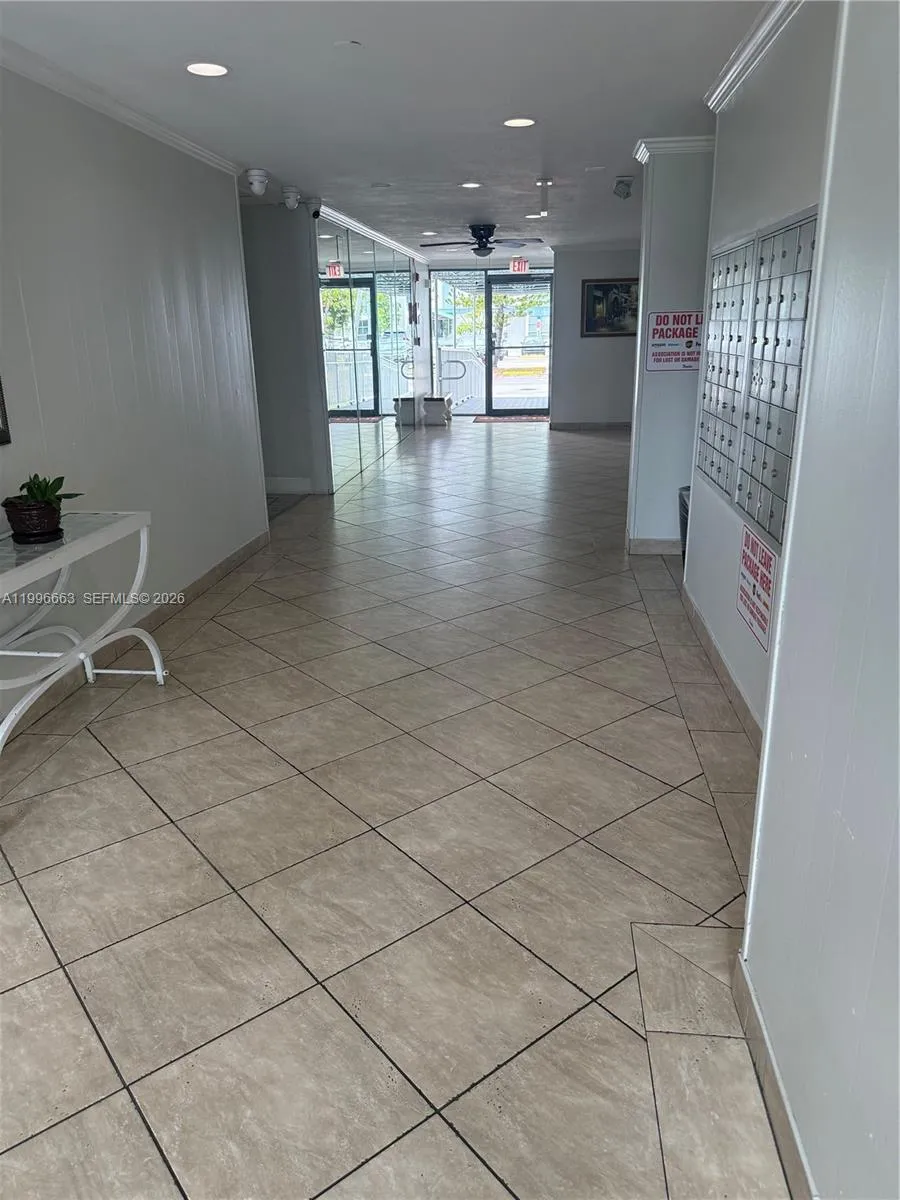 17560 Atlantic Blvd 302, Sunny Isles Beach, Florid, Sunny Isles Beach, Florida 33160, 1 Bedroom Bedrooms, ,1 BathroomBathrooms,Residential Lease,For Rent,17560 Atlantic Blvd 302, Sunny Isles Beach, Florid,A11996663