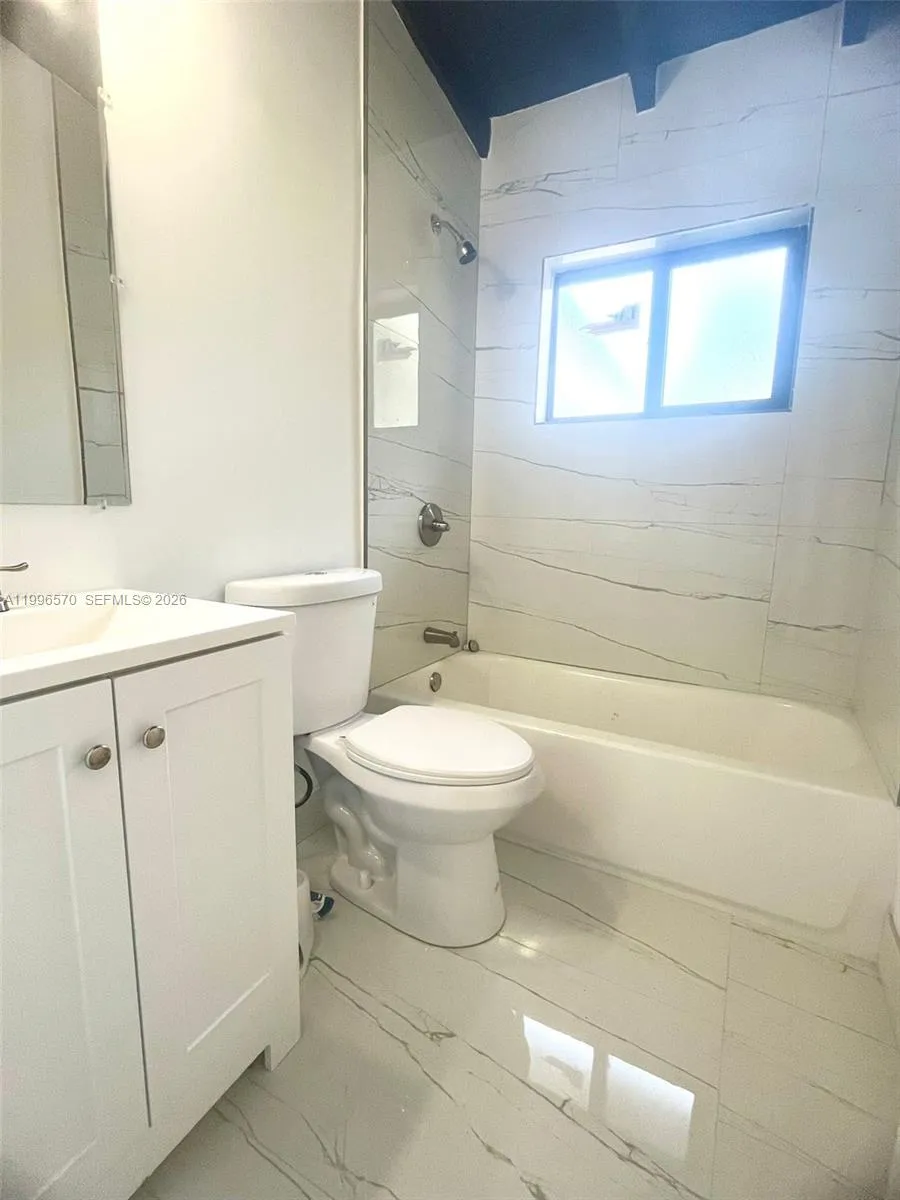 1776 Ne 178 Street, Miami, Florida 33162, Miami, Florida 33162, 3 Bedrooms Bedrooms, ,2 BathroomsBathrooms,Residential Lease,For Rent,1776 Ne 178 Street, Miami, Florida 33162,A11996570
