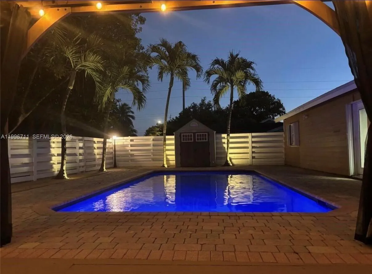 15023 Sw 139th Pl, Miami, Florida 33186, Miami, Florida 33186, 4 Bedrooms Bedrooms, 1 Room Rooms,2 BathroomsBathrooms,Residential,For Sale,15023 Sw 139th Pl, Miami, Florida 33186,A11996711